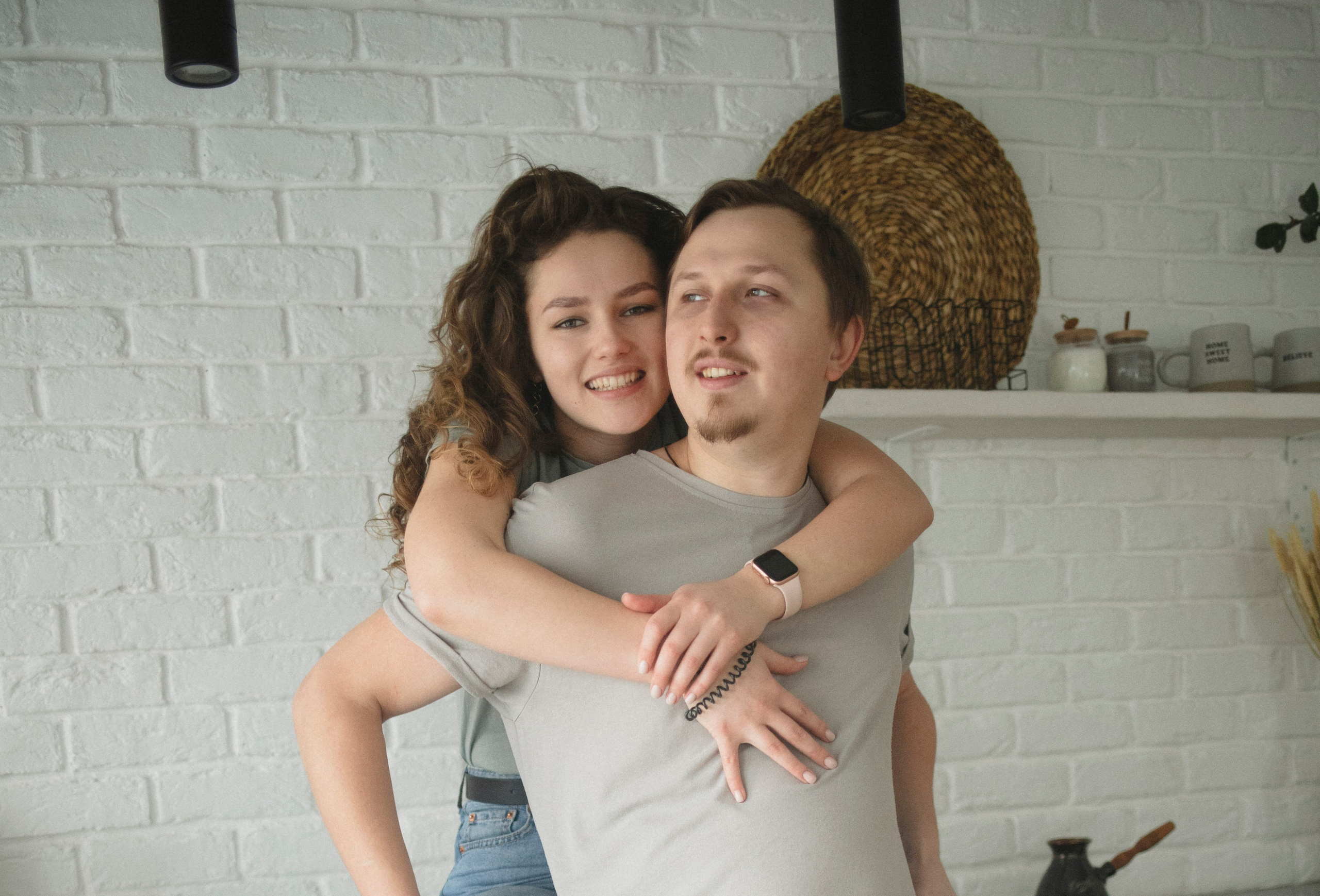 Евгения и Никита. Всем привет! Меня зовут Евгения Попова и я семейный фотограф в Москве