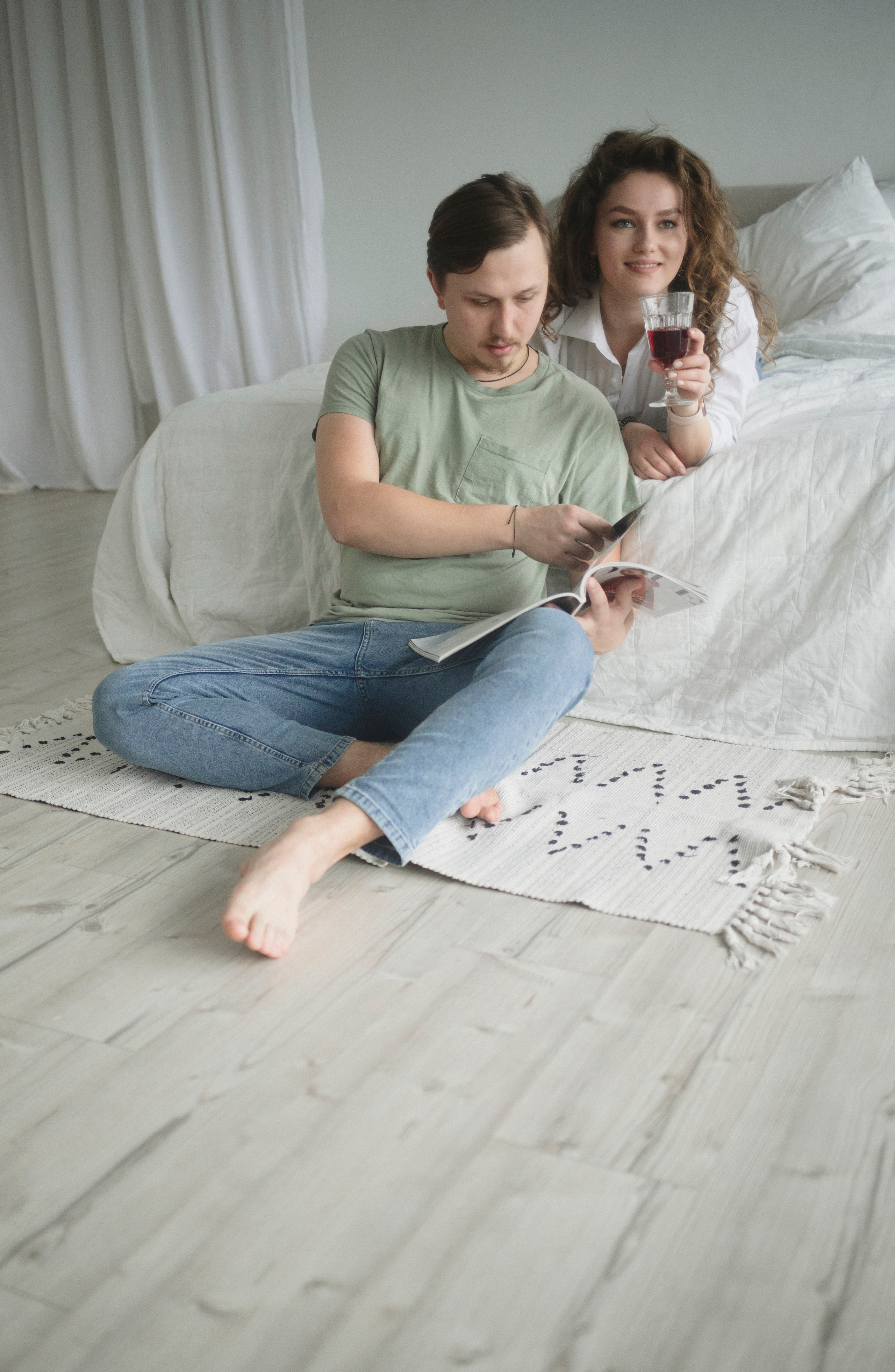 Евгения и Никита. Всем привет! Меня зовут Евгения Попова и я семейный фотограф в Москве