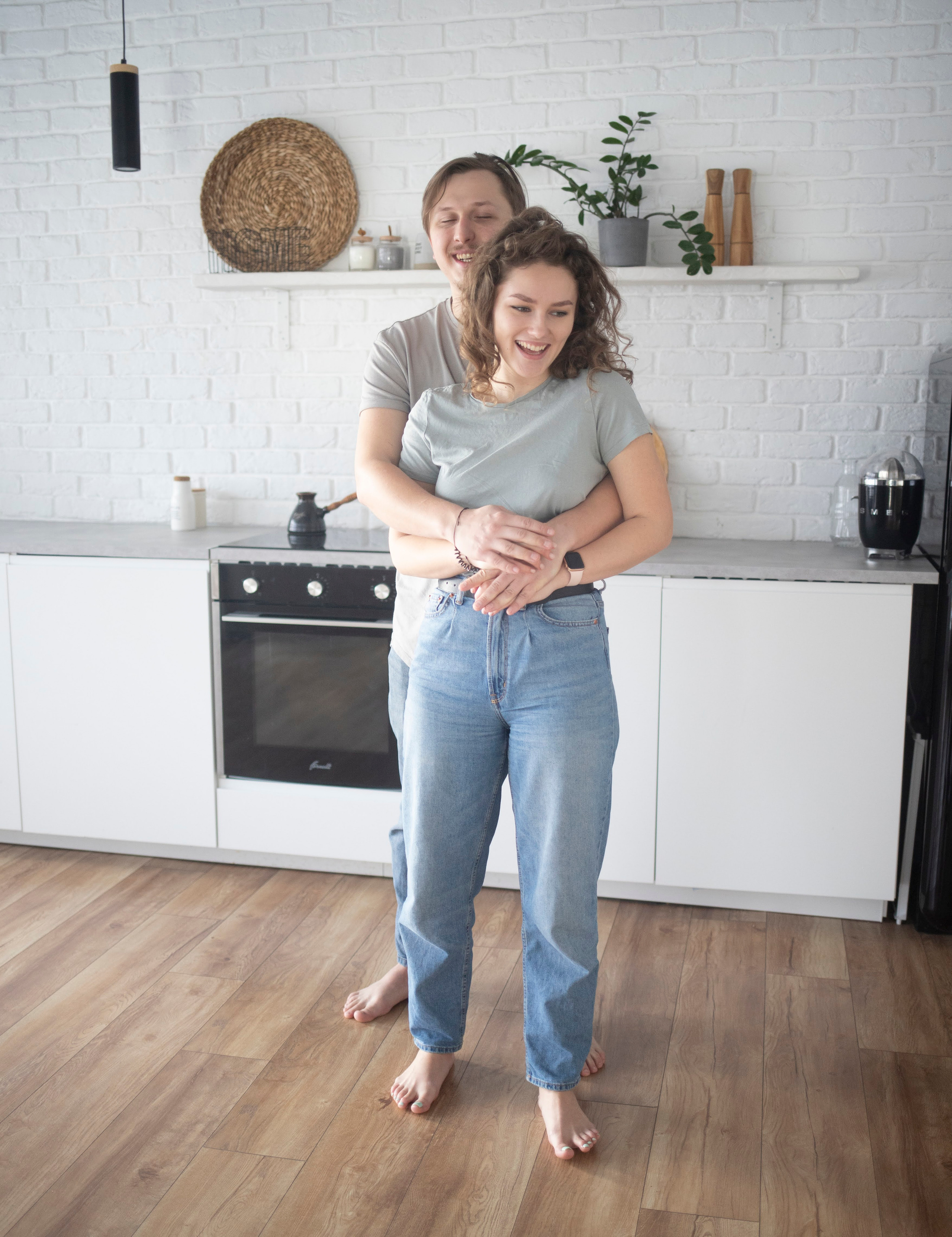Евгения и Никита. Всем привет! Меня зовут Евгения Попова и я семейный фотограф в Москве