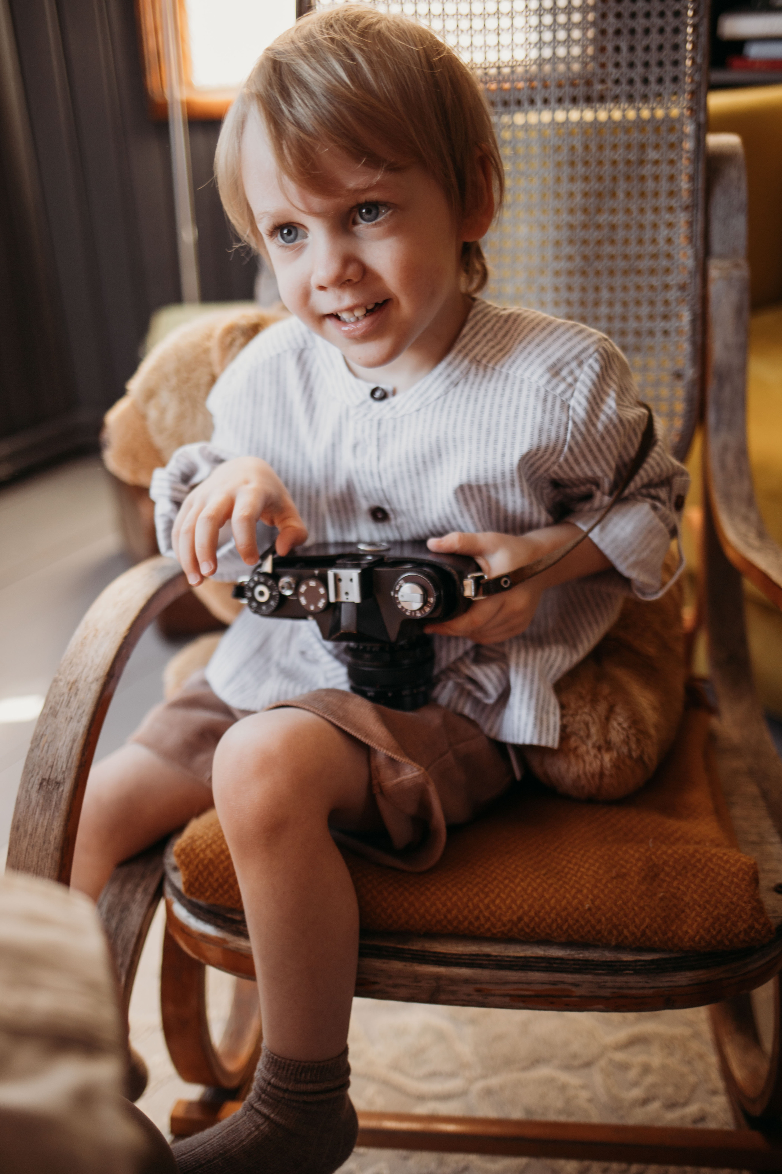 Ирина, Эдвард, Моника, Марсель. Всем привет! Меня зовут Евгения Попова и я семейный фотограф в Москве