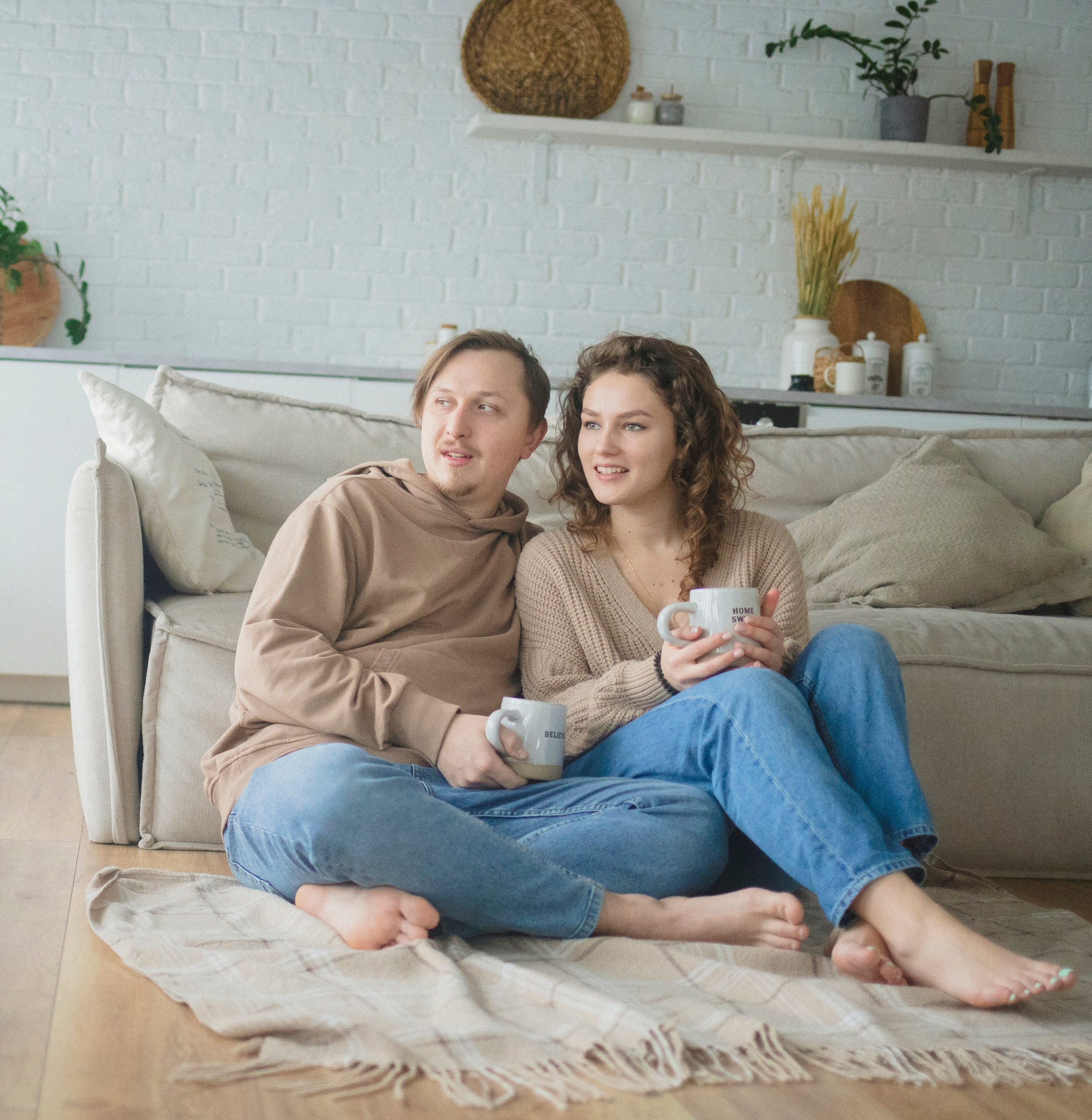 Евгения и Никита. Всем привет! Меня зовут Евгения Попова и я семейный фотограф в Москве