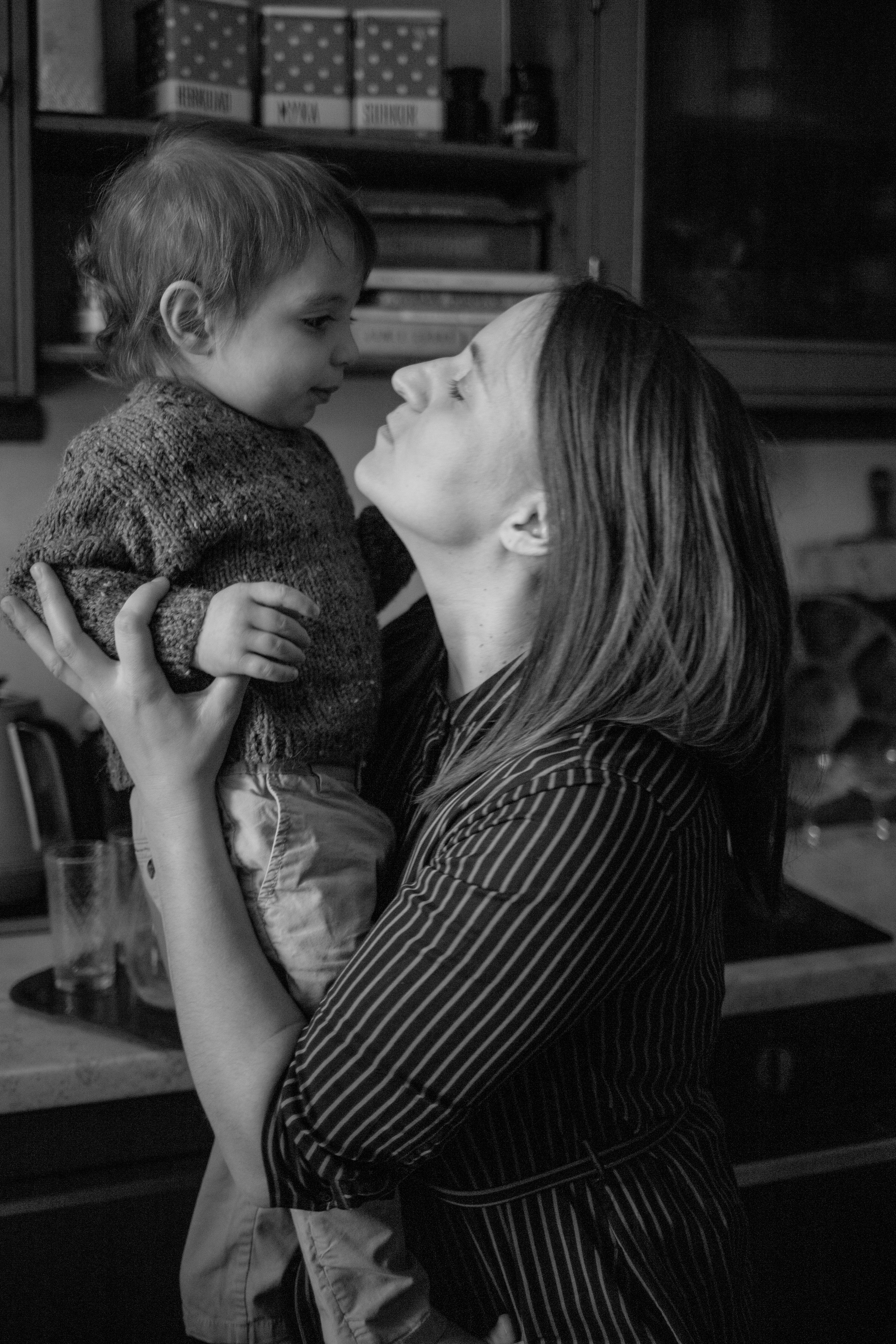 Анастасия, Манс, Паша, Маша, Саша, Федя. Всем привет! Меня зовут Евгения Попова и я семейный фотограф в Москве