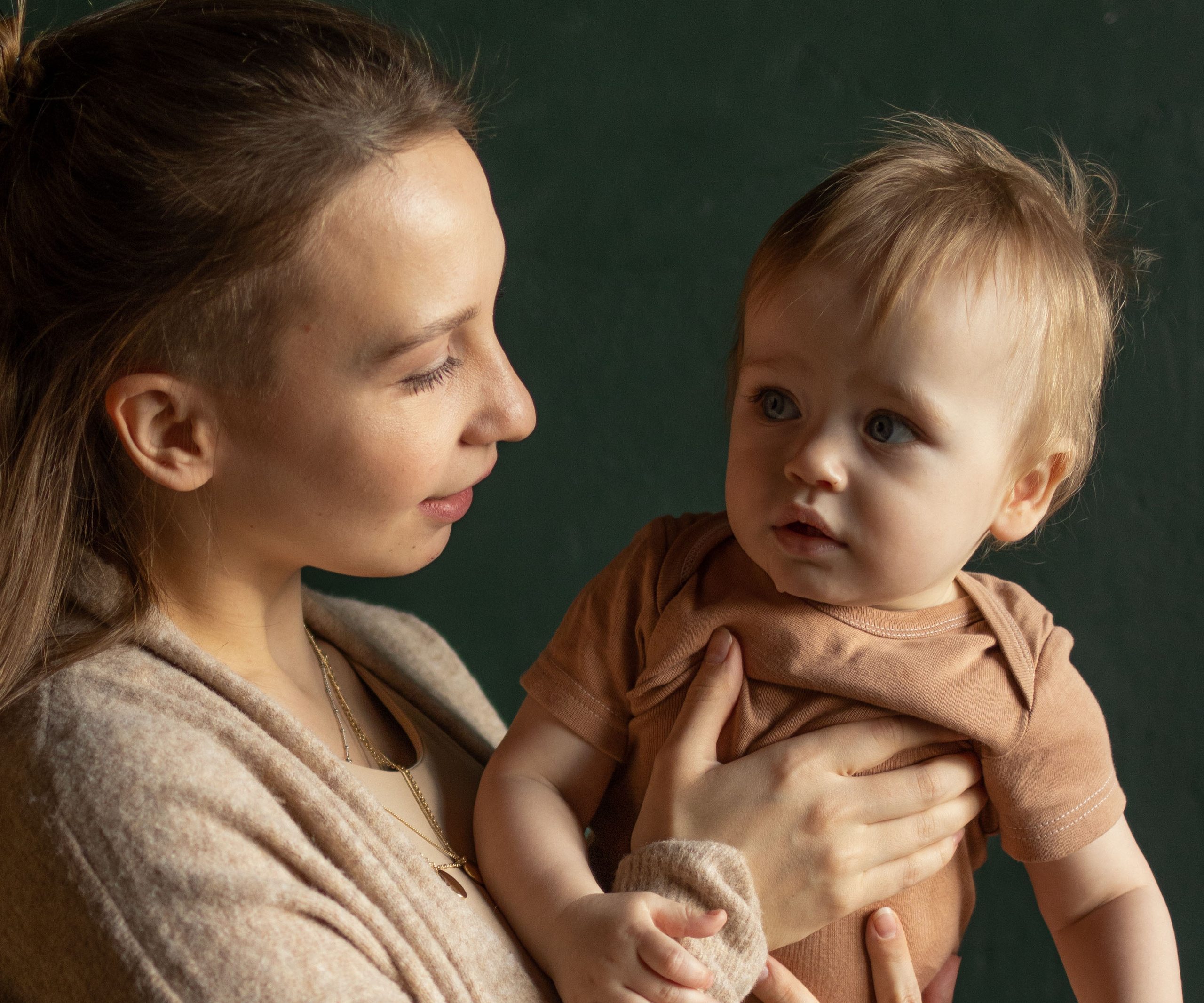 Анна и Яша. Всем привет! Меня зовут Евгения Попова и я семейный фотограф в Москве