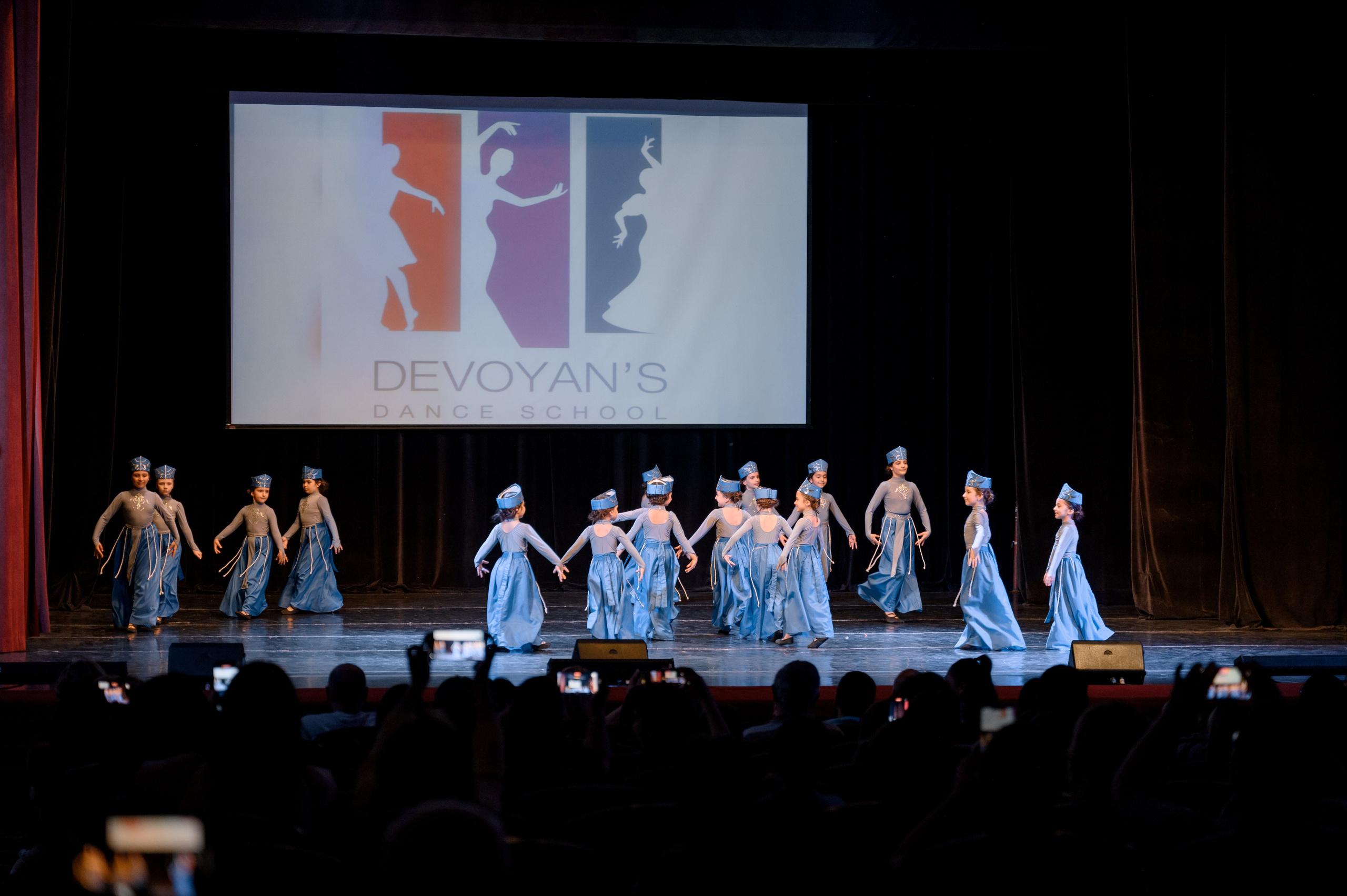 Театр. Главная