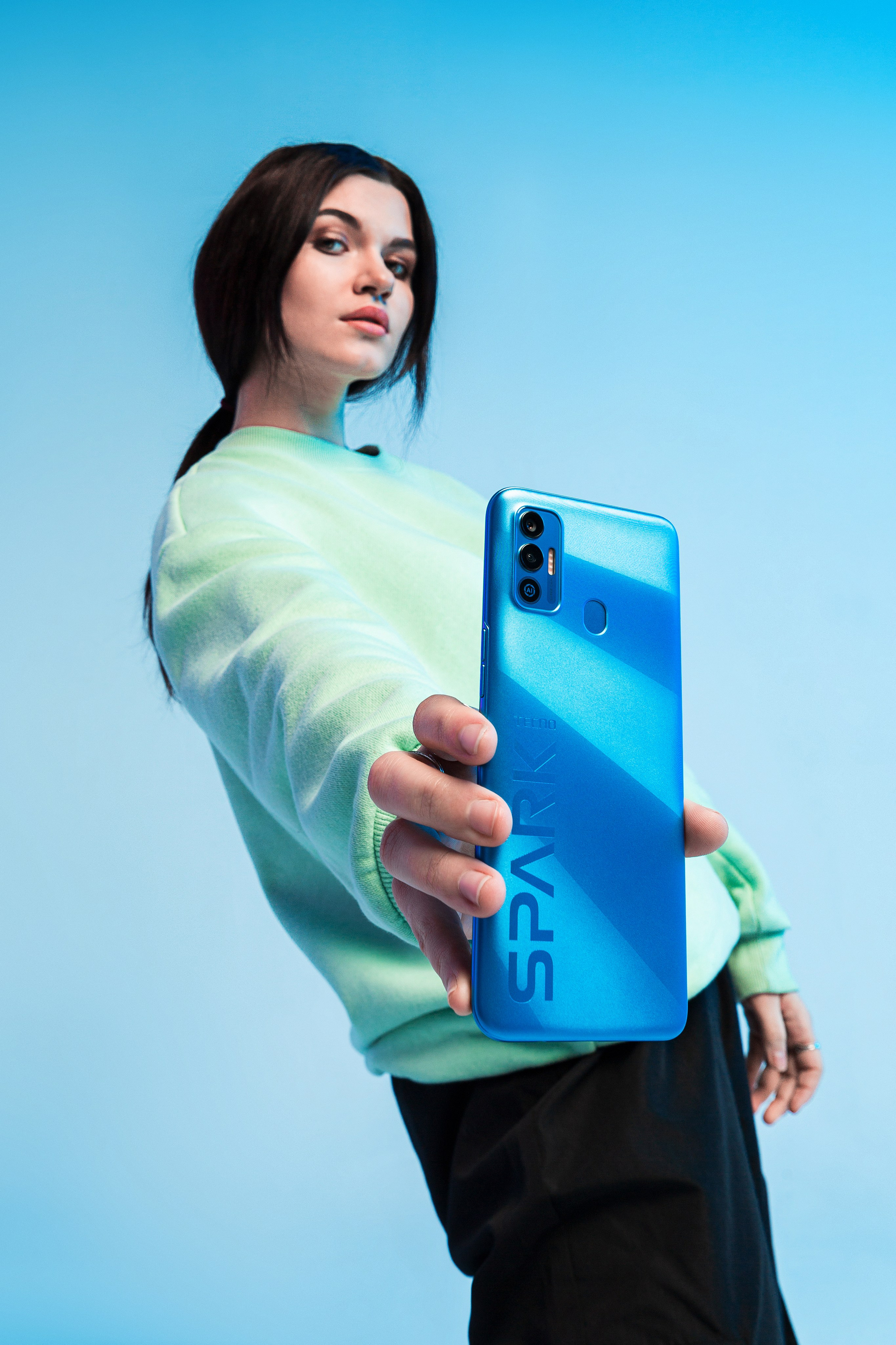 Tecno. Главная