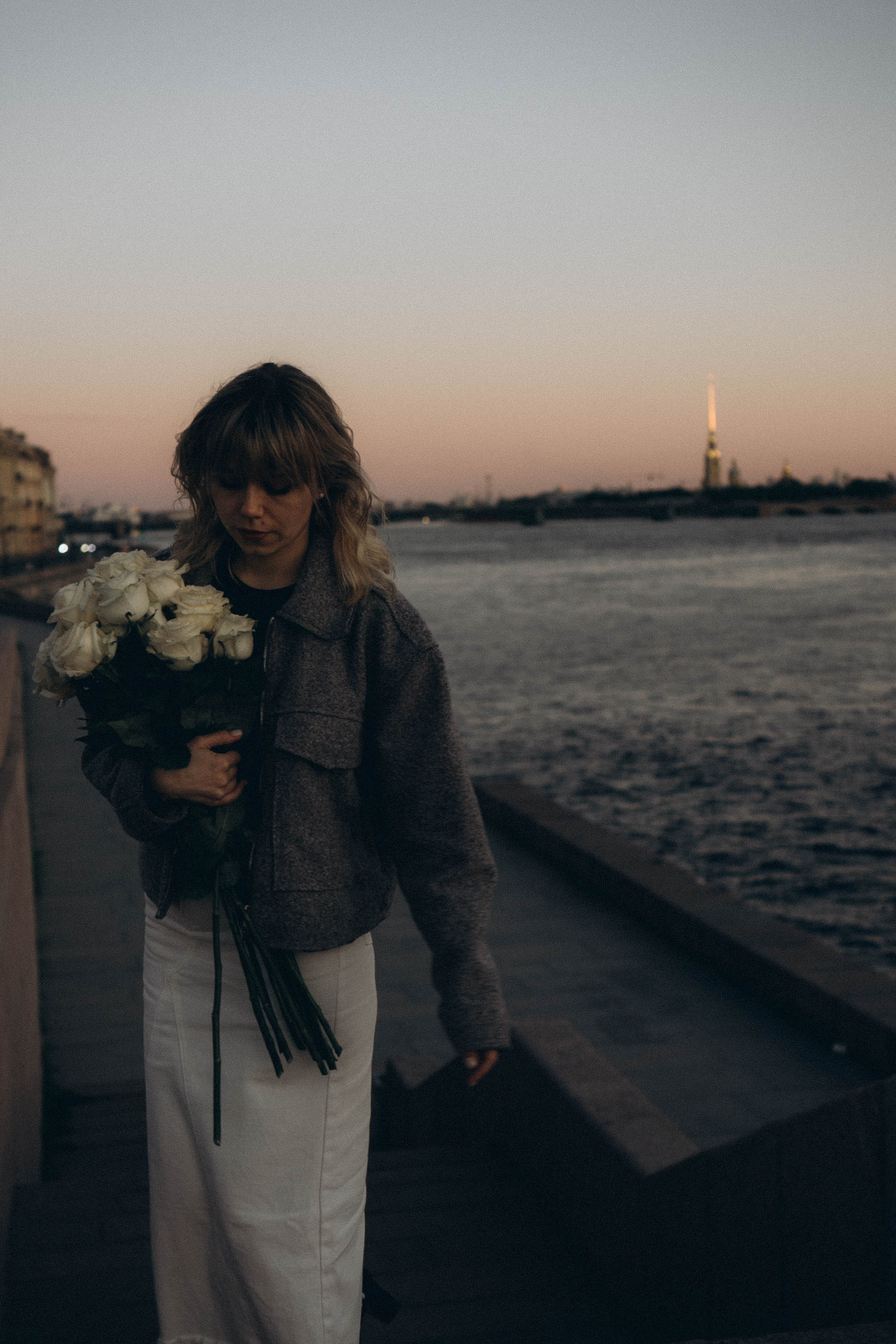 ПРОГУЛКА ПО ГОРОДУ В БЕЛЫЕ НОЧИ (другой вариант). Профессиональный фотограф, Санкт-Петербург — Виктория Богомолова