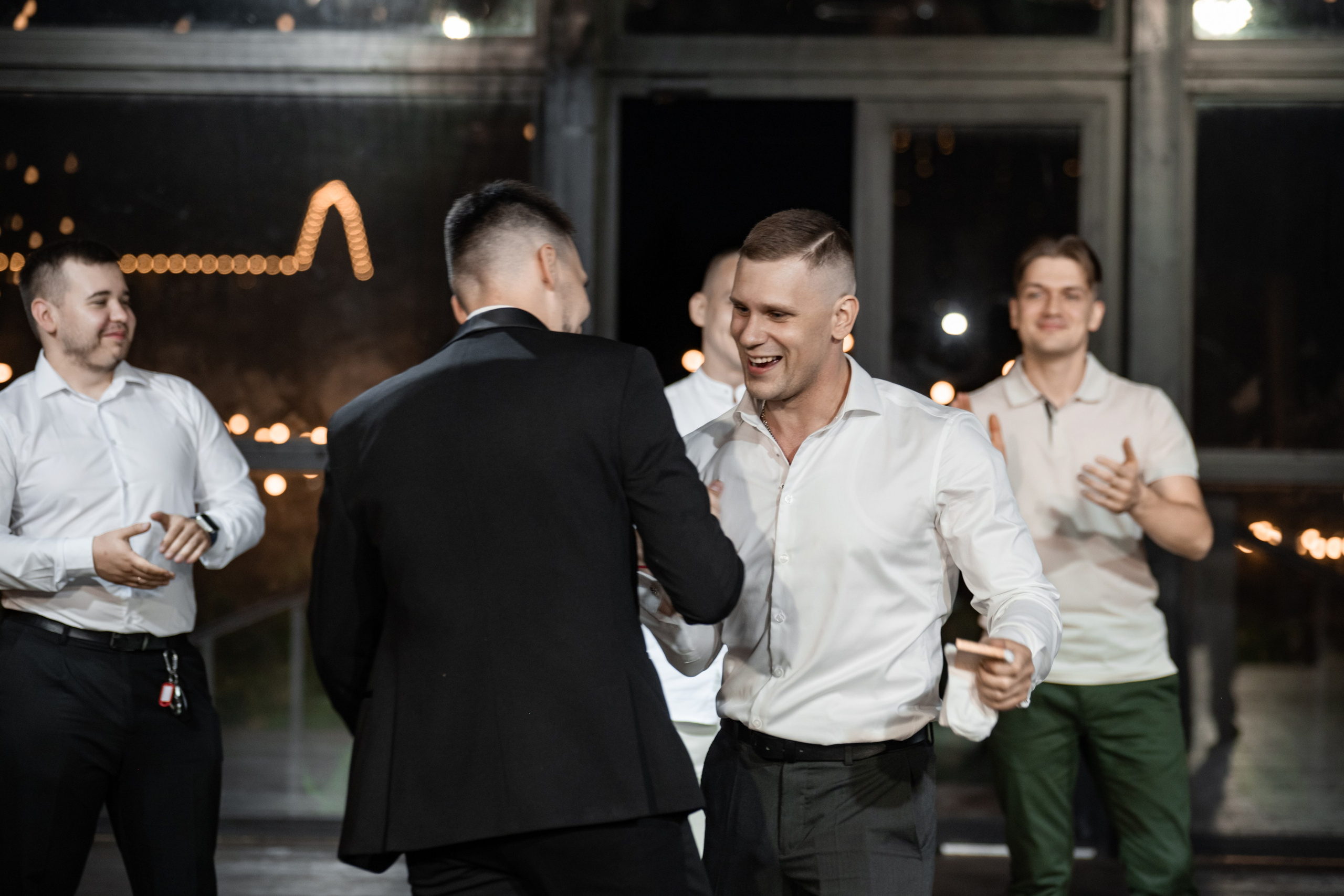 2024. Богдан и Ирина. Свадебный и семейный фотограф в Москве и Европе Евгения Амелина