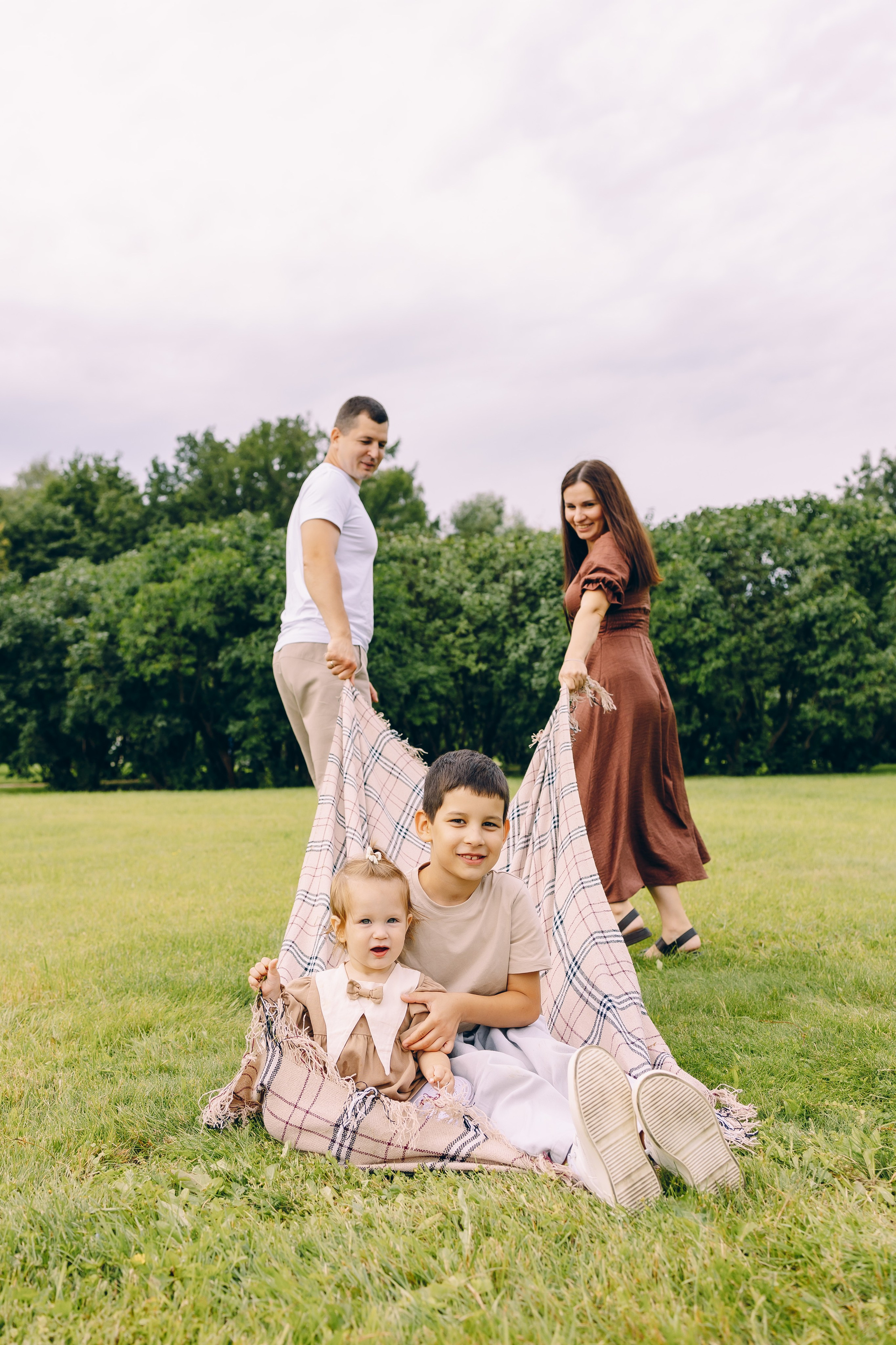 Семейная прогулка на ВДНХ. Семейный Фотограф в Москве Евгения Симоненко
