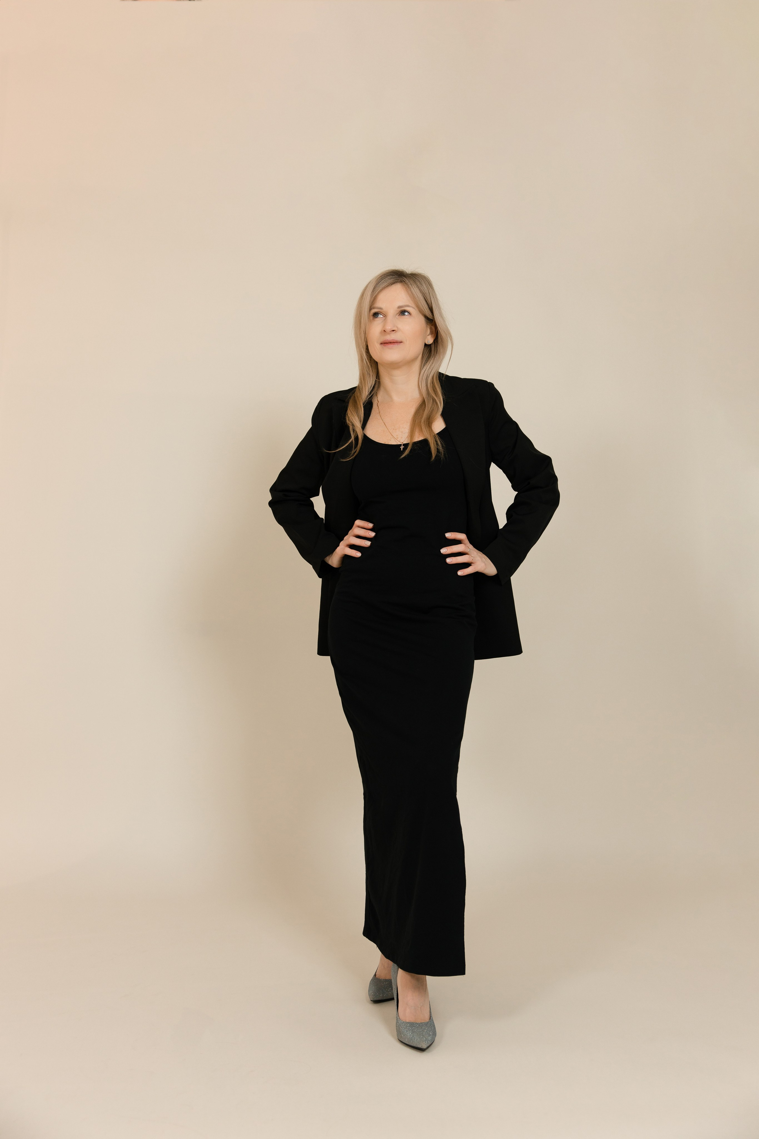 Set 3. Видеосъемка и фотосъемка свадеб. Фотограф и оператор на свадьбу. Видеосъемка подкастов, собственная видео-фотостудии. Предметная фотосъемка