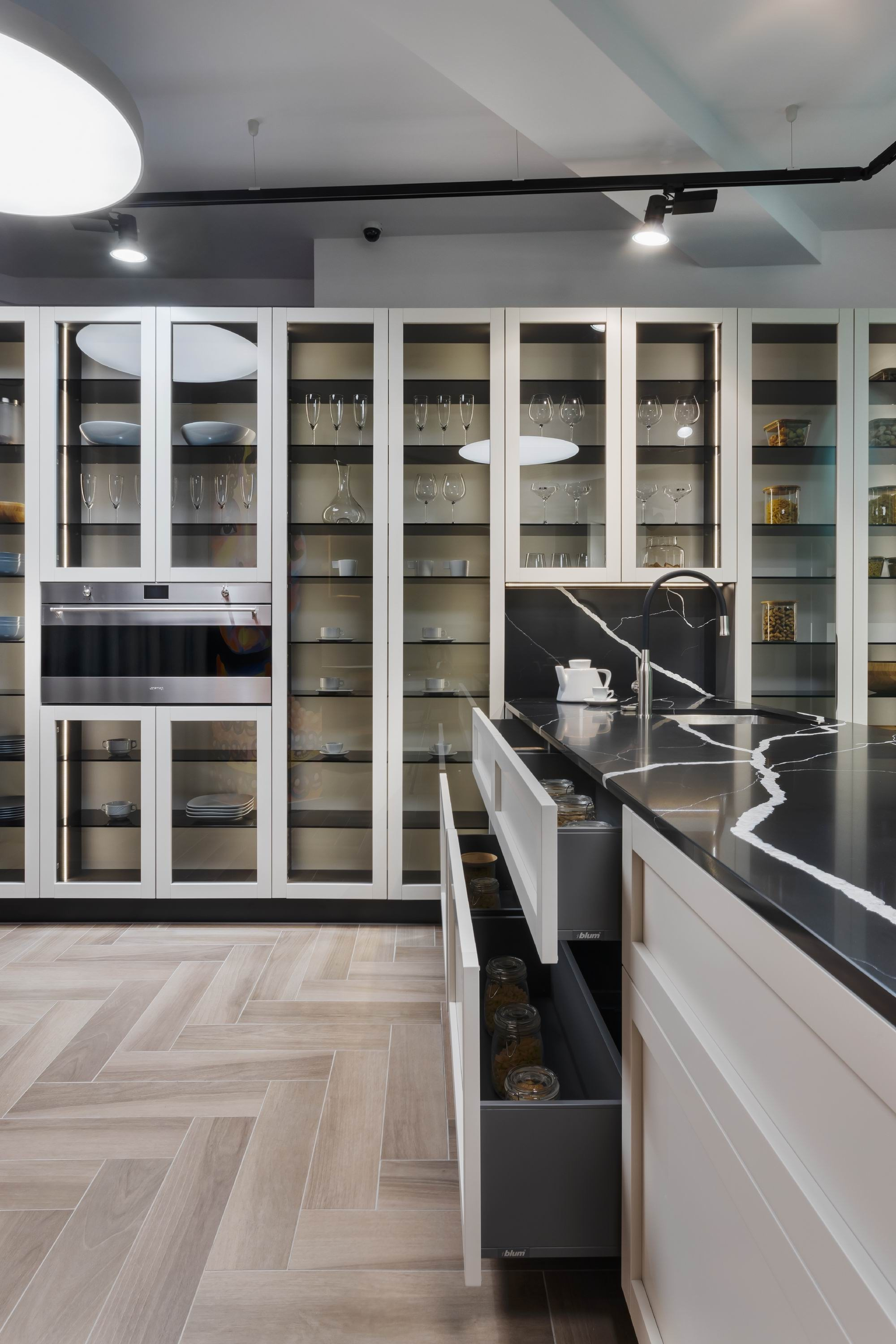 Кухня Скавалини. Мебель на заказ