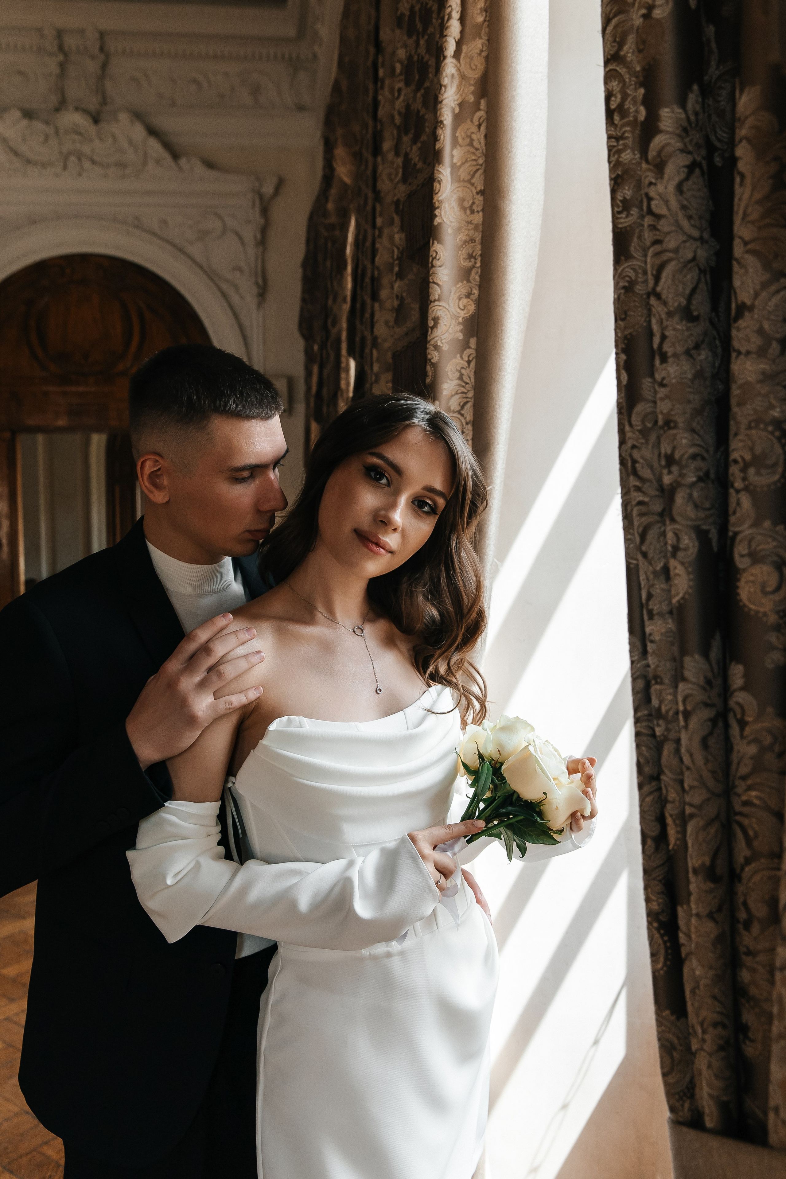 Свадебная фотосессия в Библиотеке-читальне им. А. С. Пушкина. Фотограф и видеограф Анна Домашенко