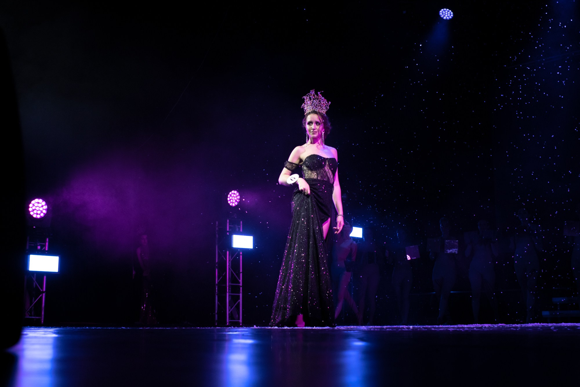 Конкурс красоты Мисс КубГУ 2021. Репортажный, промышленный и маркетплейс-фотограф Дмитрий Чернат