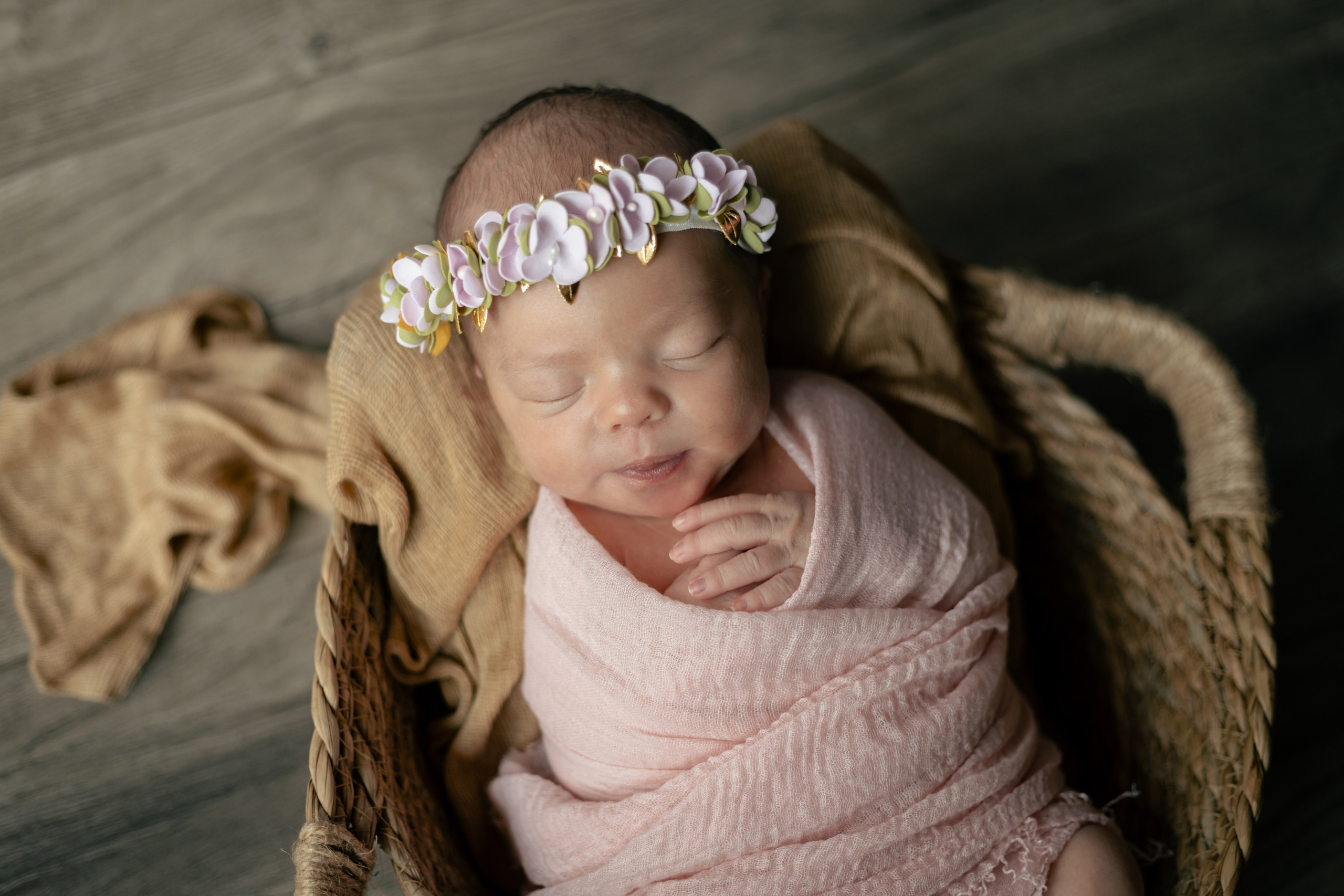 Ньюборн съёмка в студии. Семейный и Детский фотограф в Краснодаре Дарья Насаченко