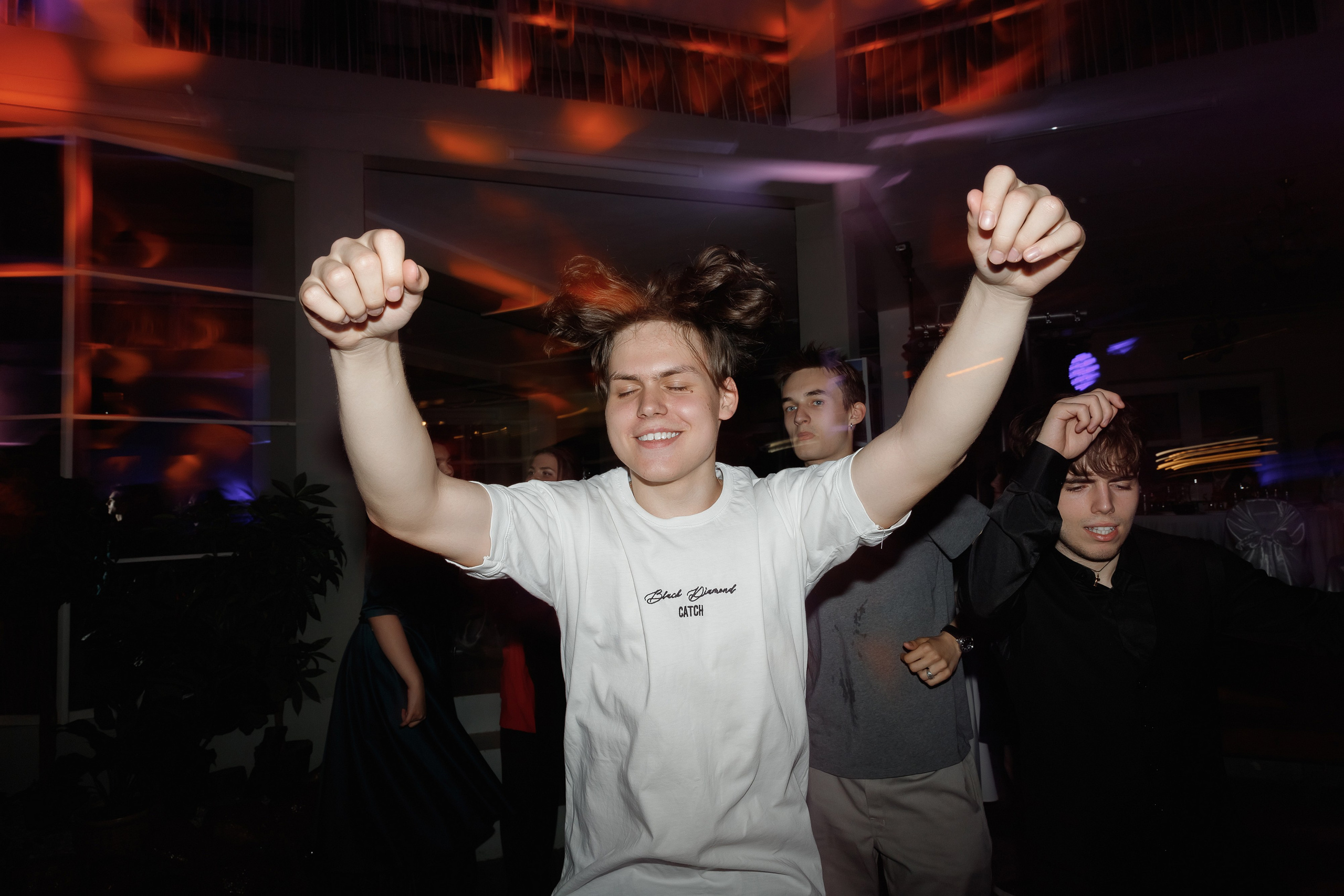 Школьный выпускной 2023 год в Минске. Свадебный фотограф в Минске/Беларуси Сергей Спиридонов