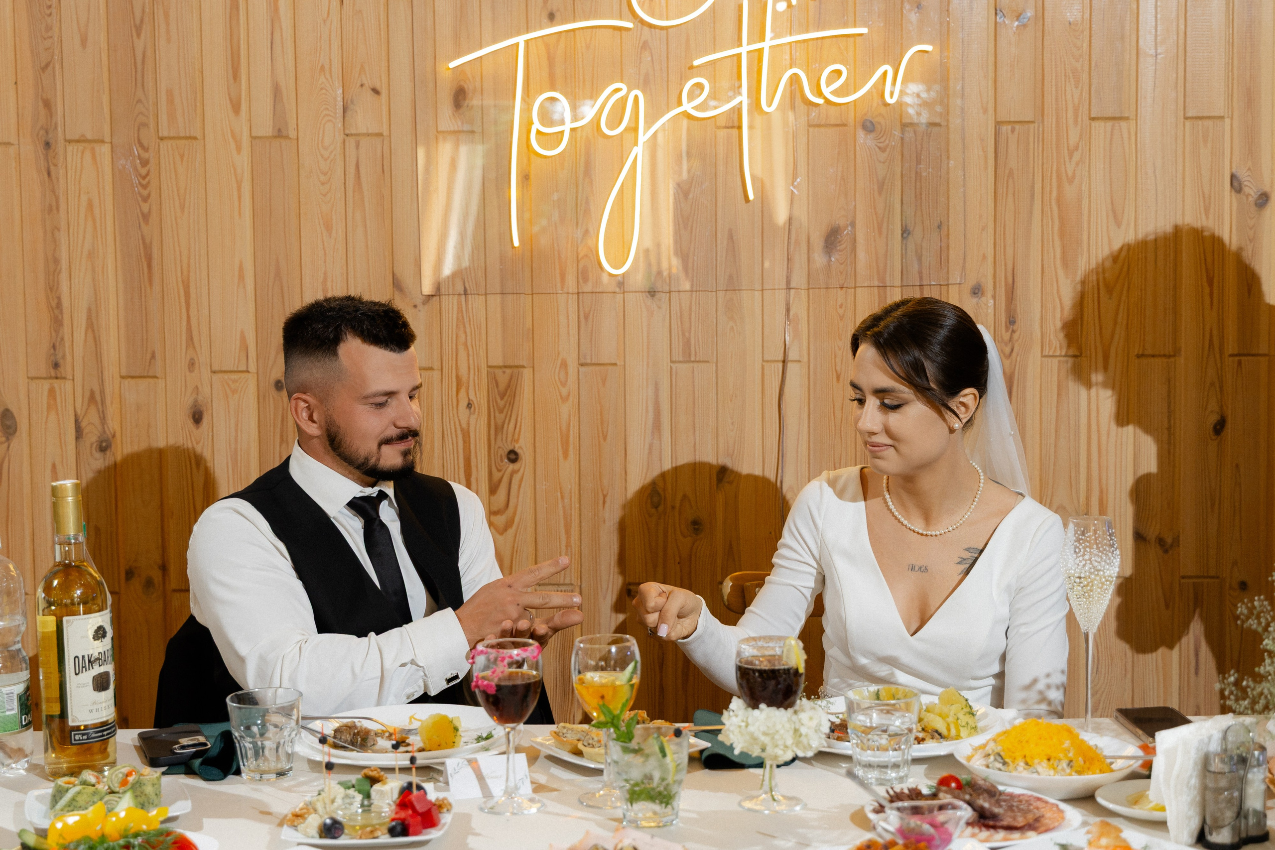 Свадебная фотосессия в агроусадьбе Лабодянка в Минске. Свадебный фотограф в Минске/Беларуси Сергей Спиридонов