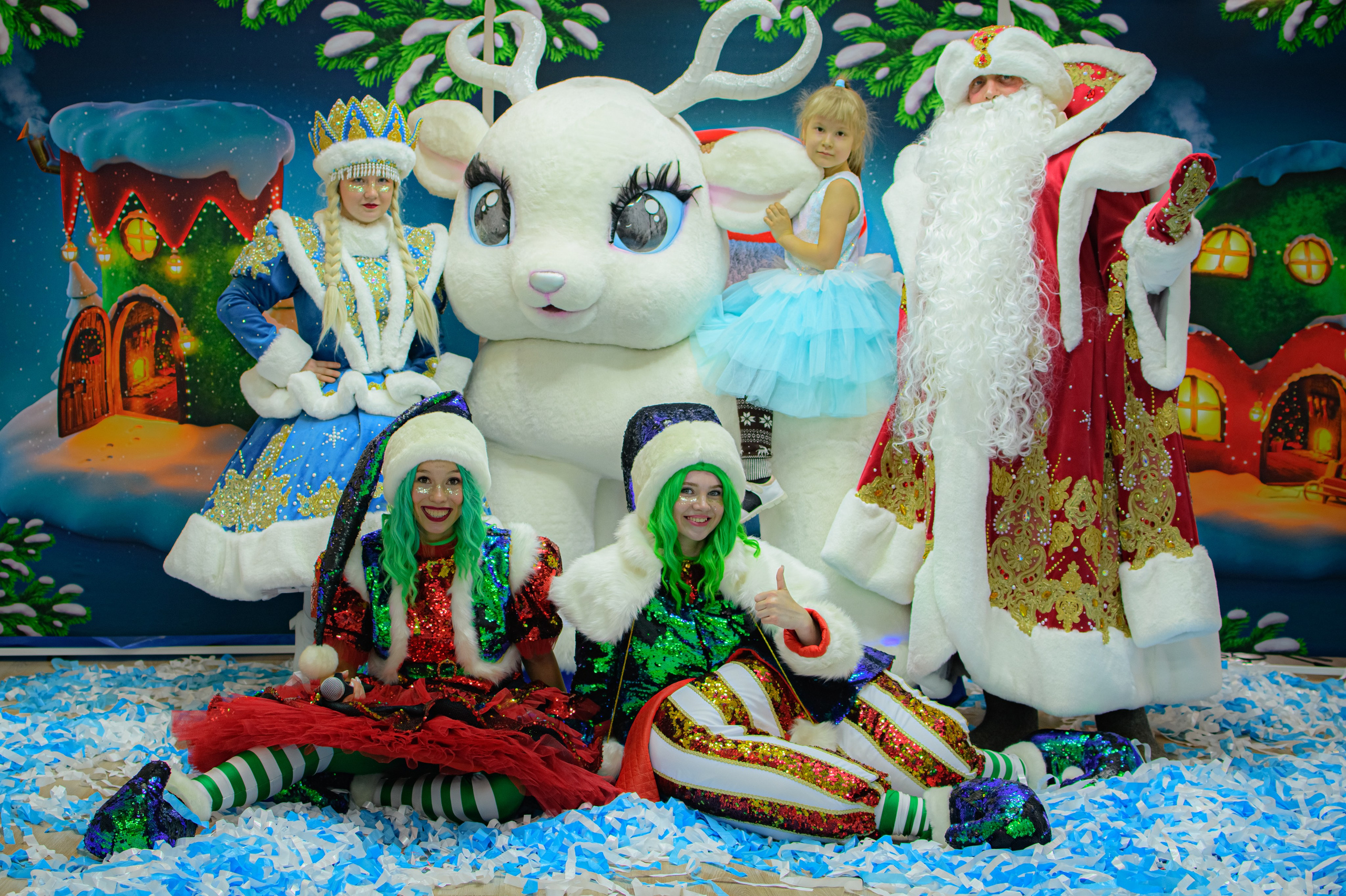 HAPPY NEW YEAR. Photokarish