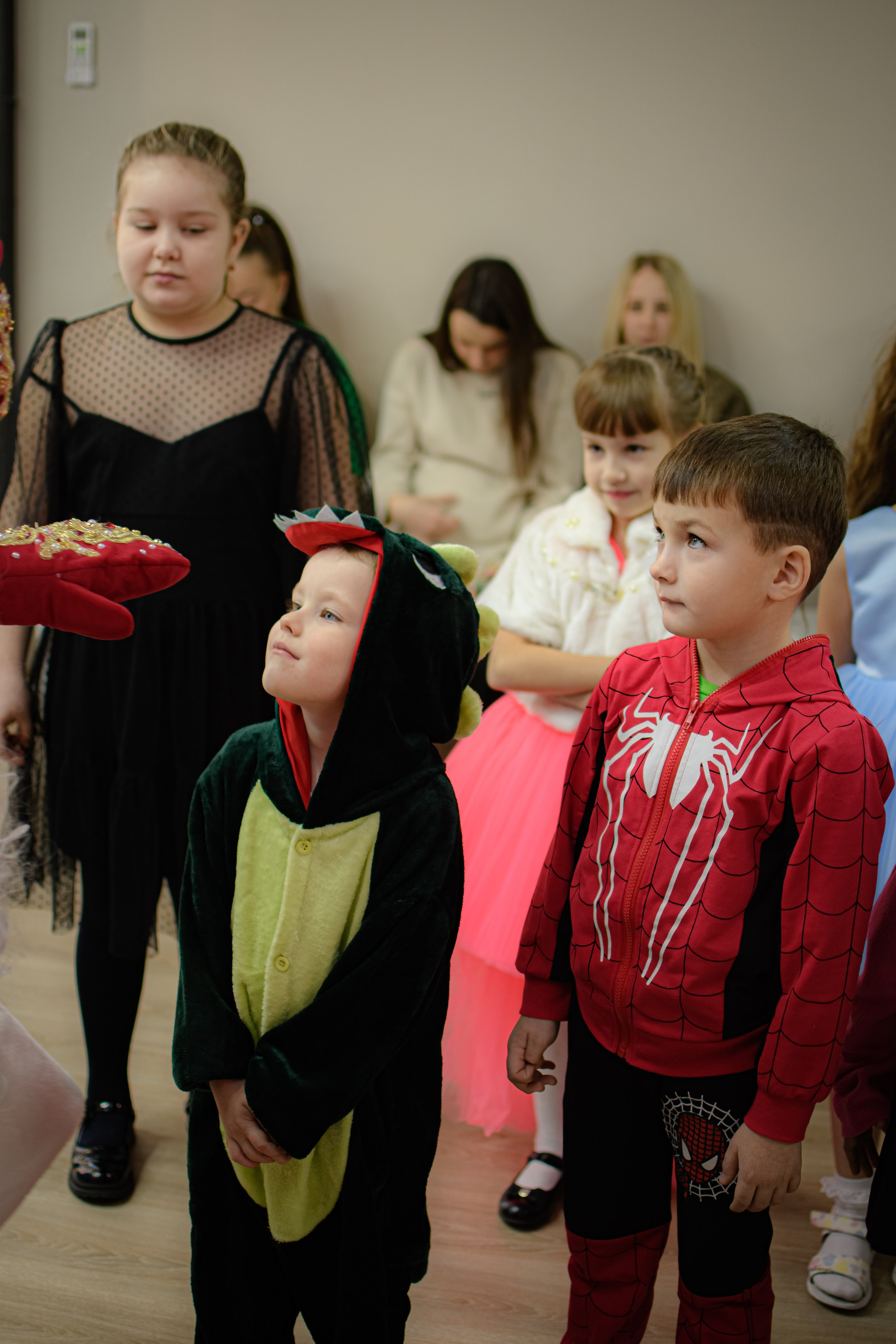 HAPPY NEW YEAR. Photokarish