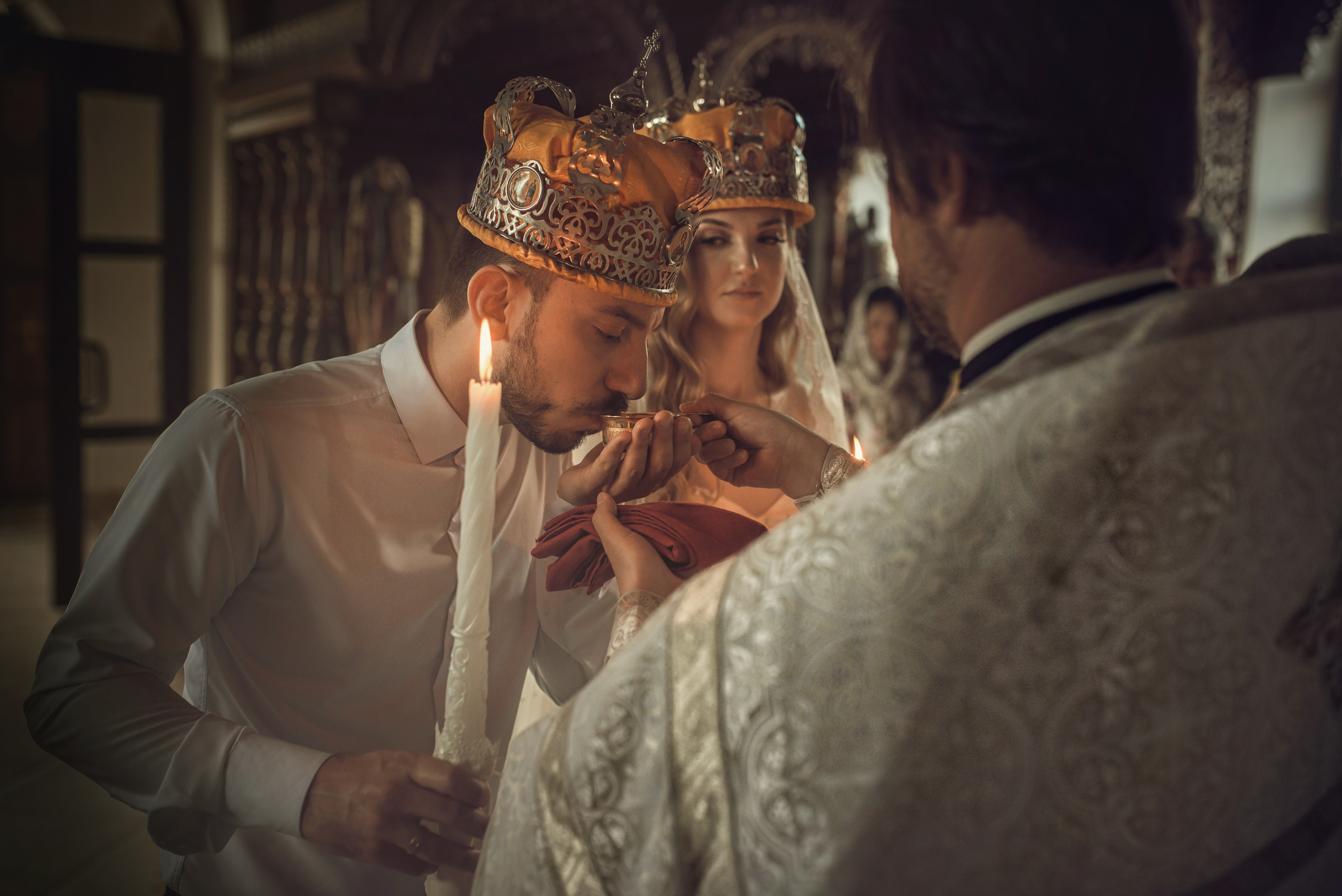 Любовь Воскобойникова фотограф на крещение и венчание Армавир