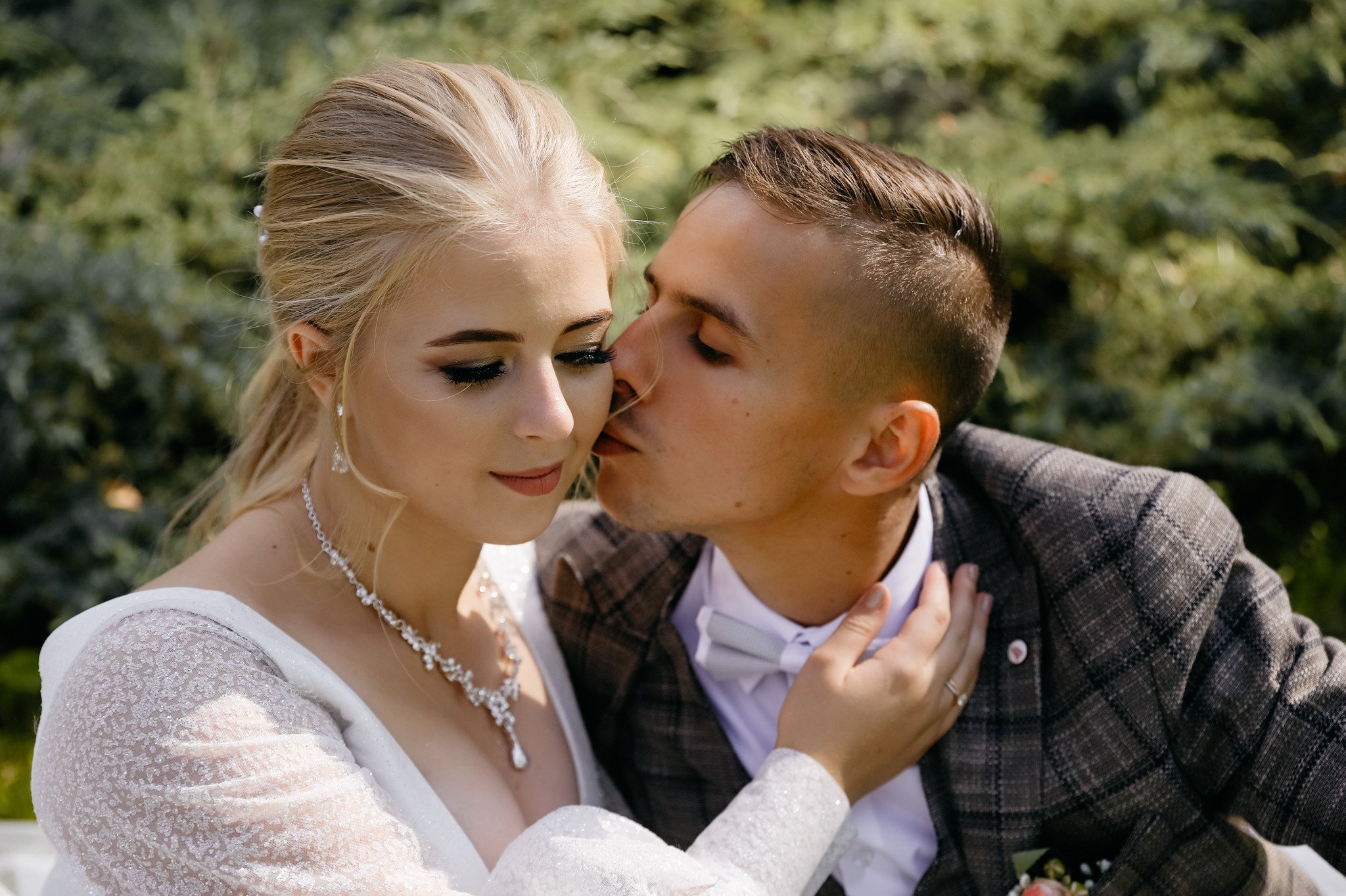 Осенняя свадебная фотосессия в санатории Красиво. Фотограф Белгород