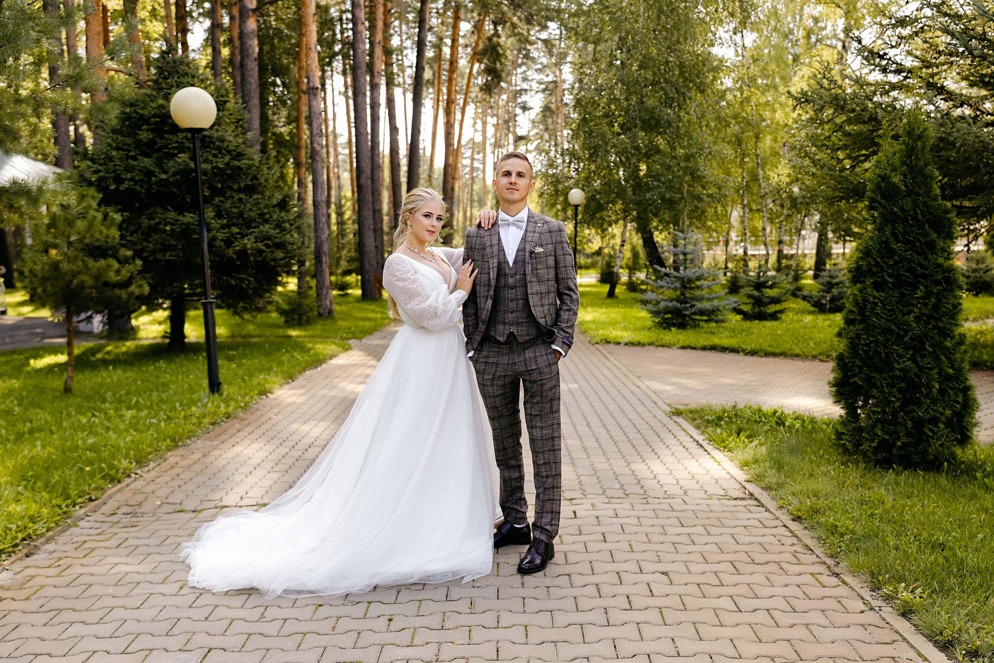 Осенняя свадебная фотосессия в санатории Красиво. Фотограф Белгород