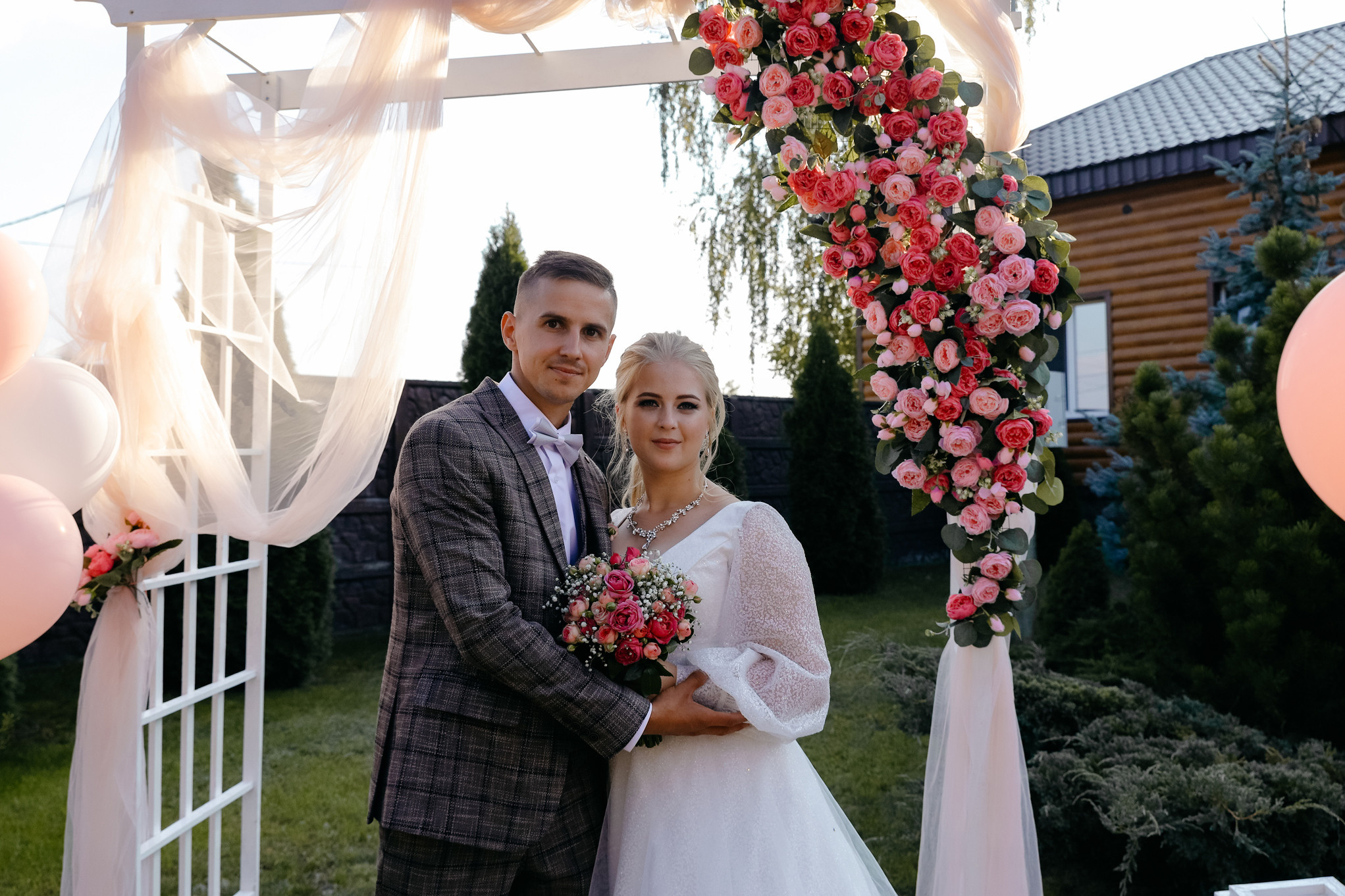 Осенняя свадебная фотосессия в санатории Красиво. Фотограф Белгород