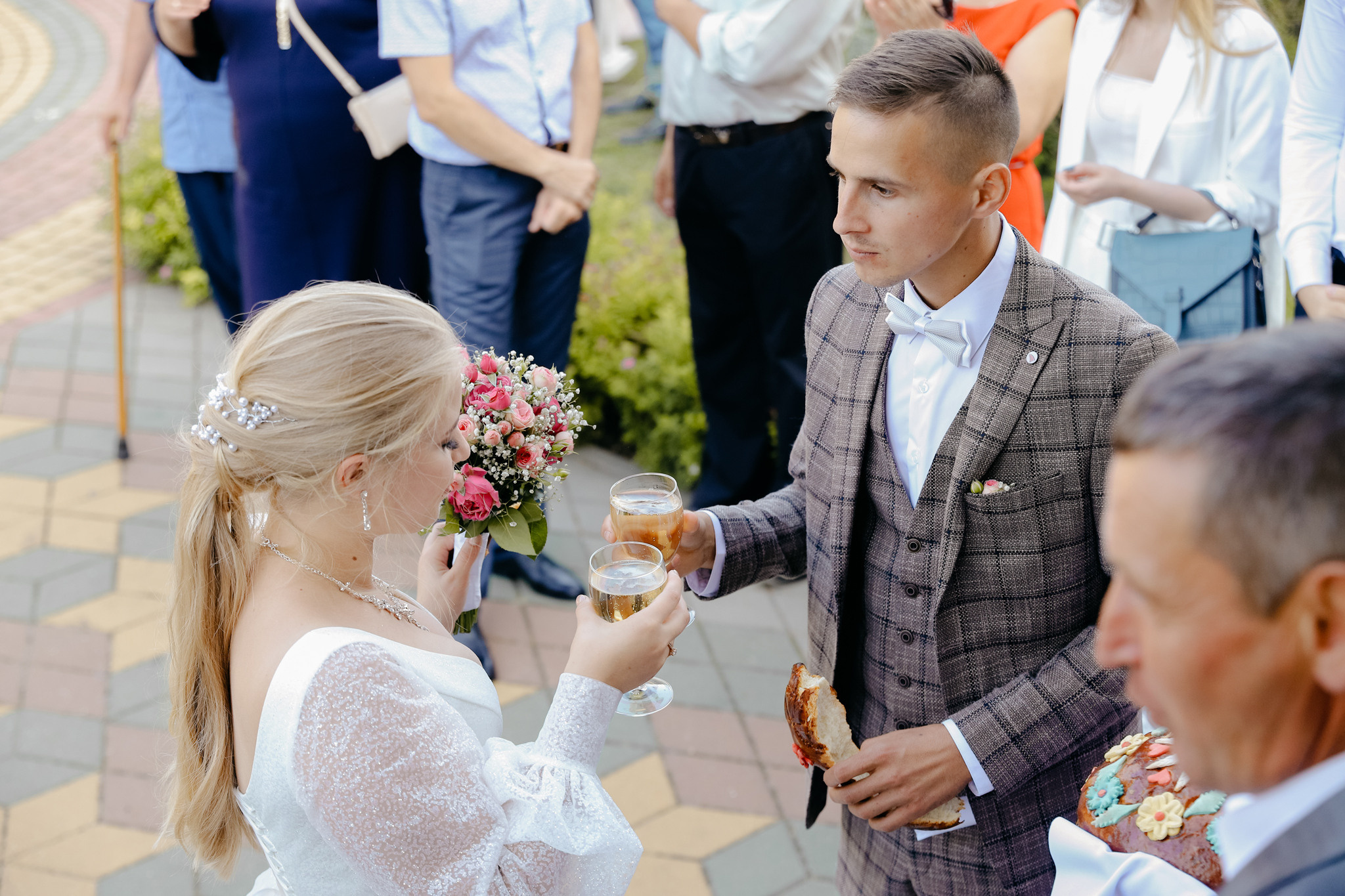 Осенняя свадебная фотосессия в санатории Красиво. Фотограф Белгород