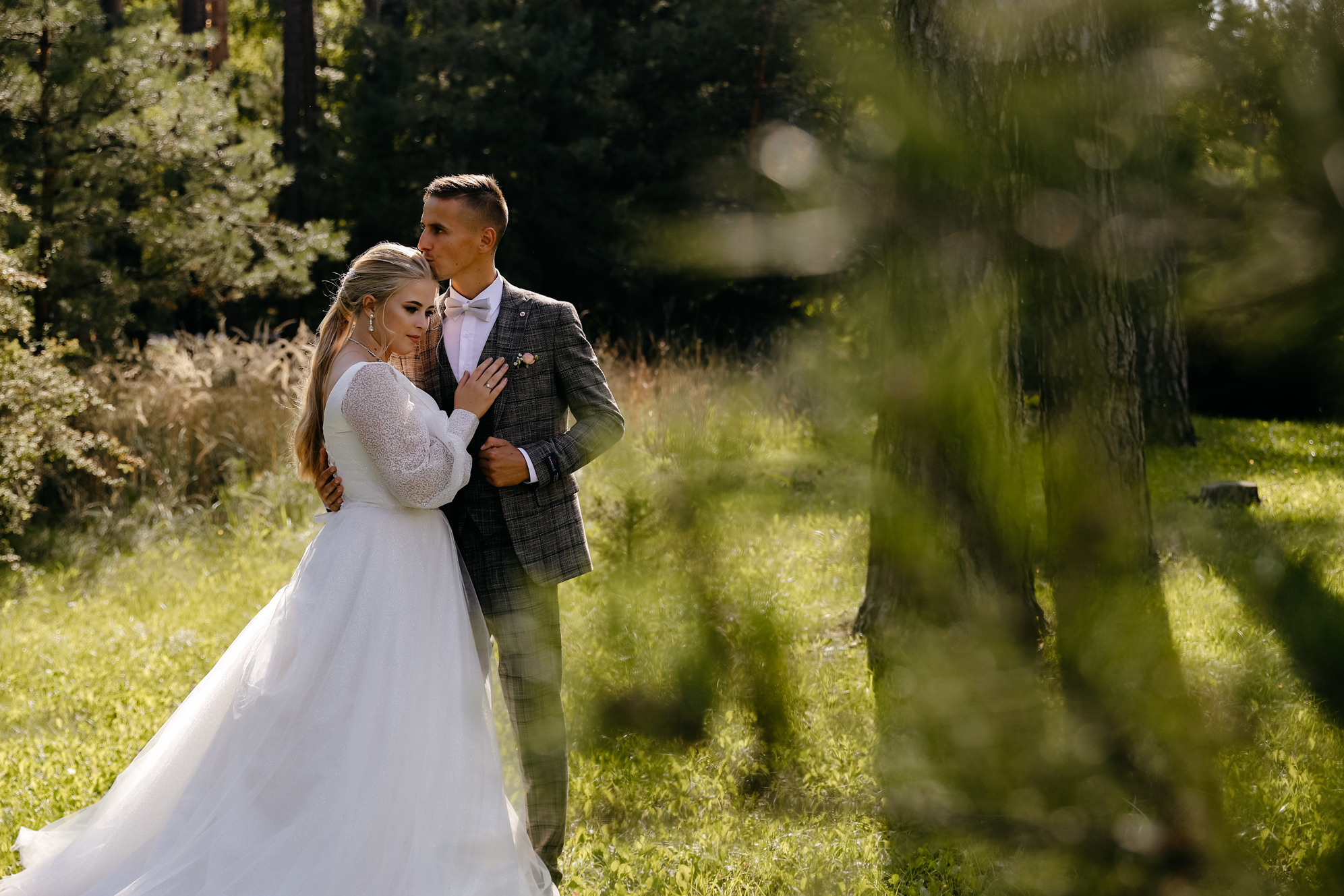 Осенняя свадебная фотосессия в санатории Красиво. Фотограф Белгород