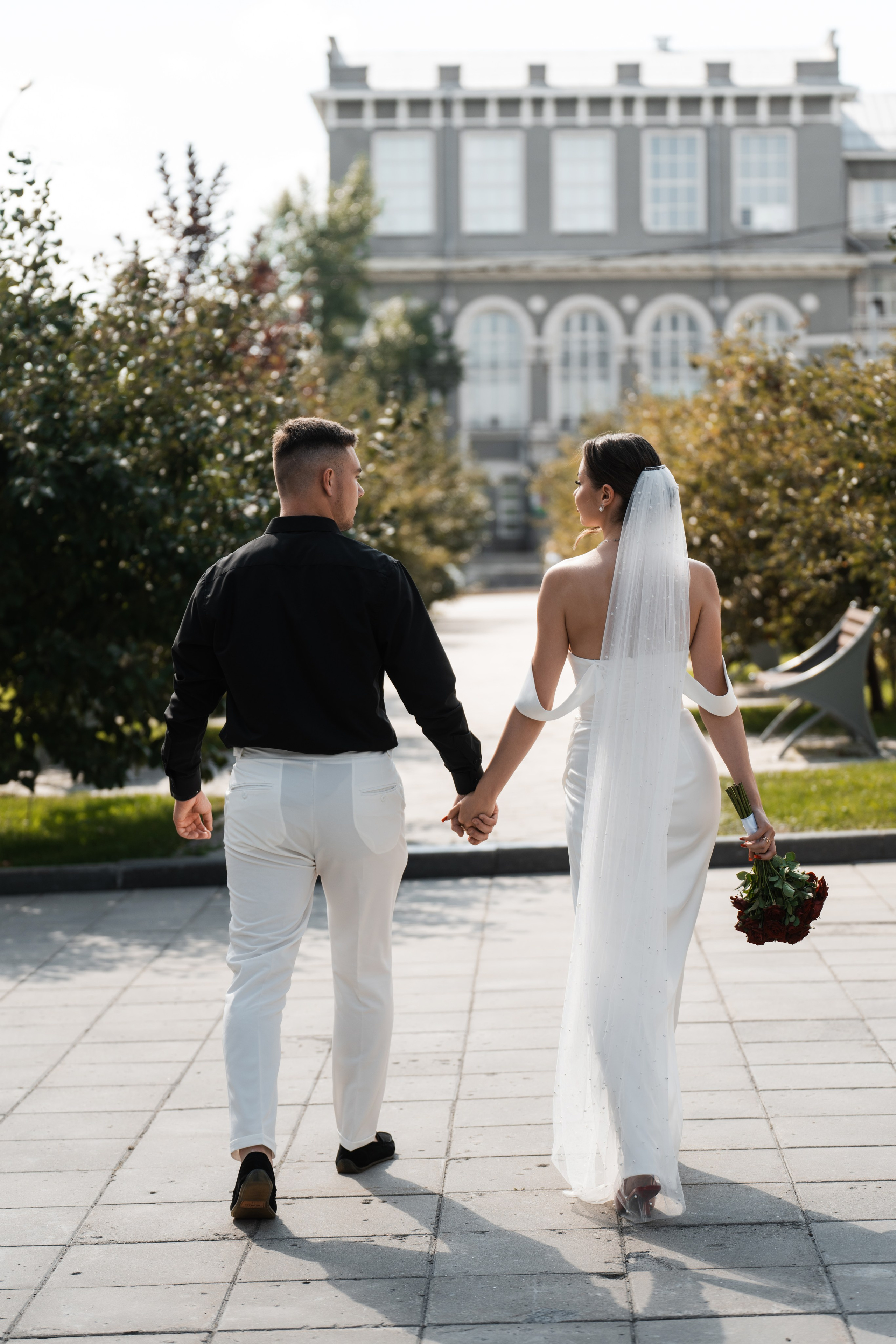 К | В. Свадебный и семейный фотограф в Новосибирске Светлана Варутина