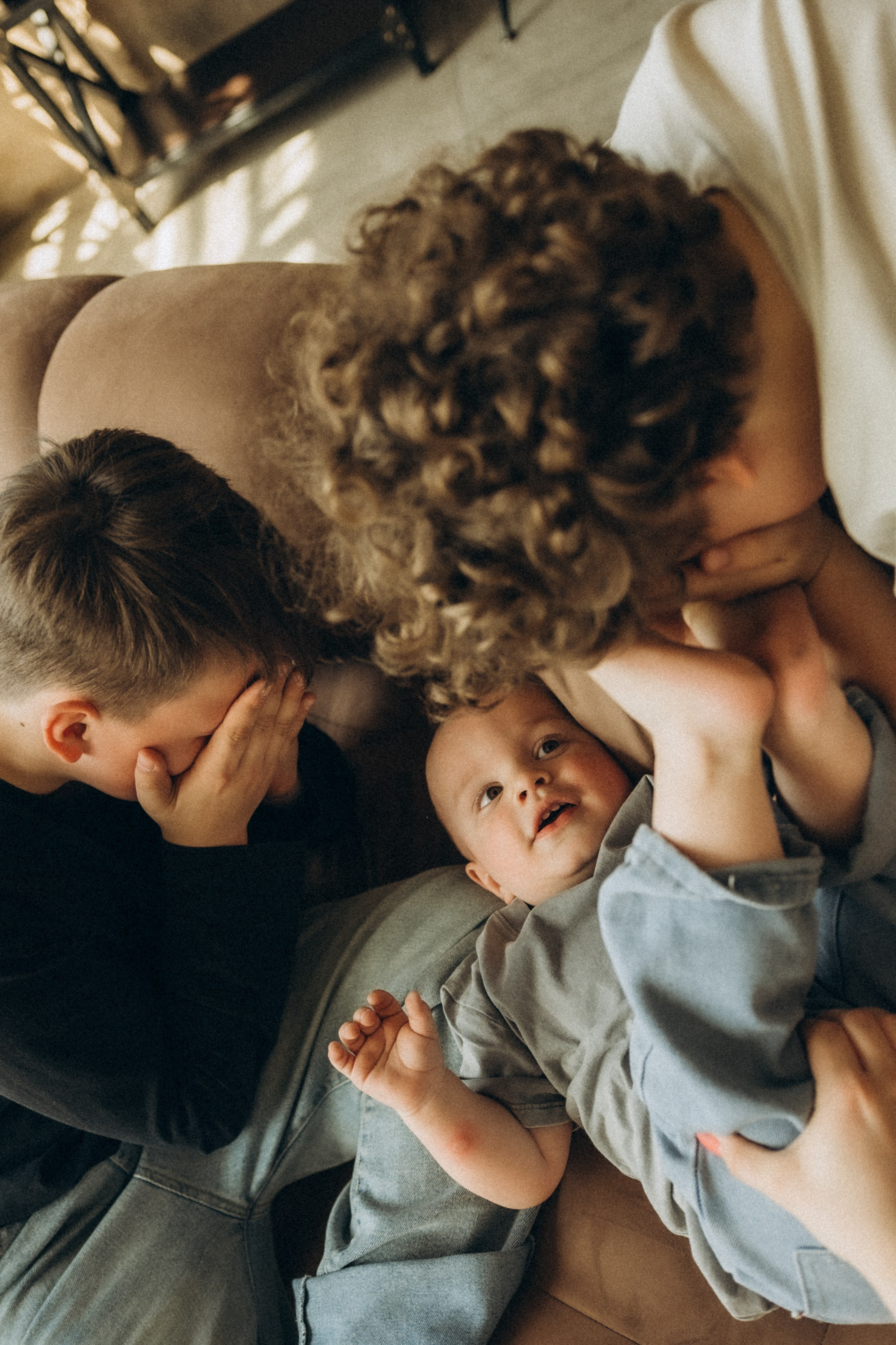 Ильнара и сыновья. Гаврилова Настя семейный фотограф lifestyle в Москве