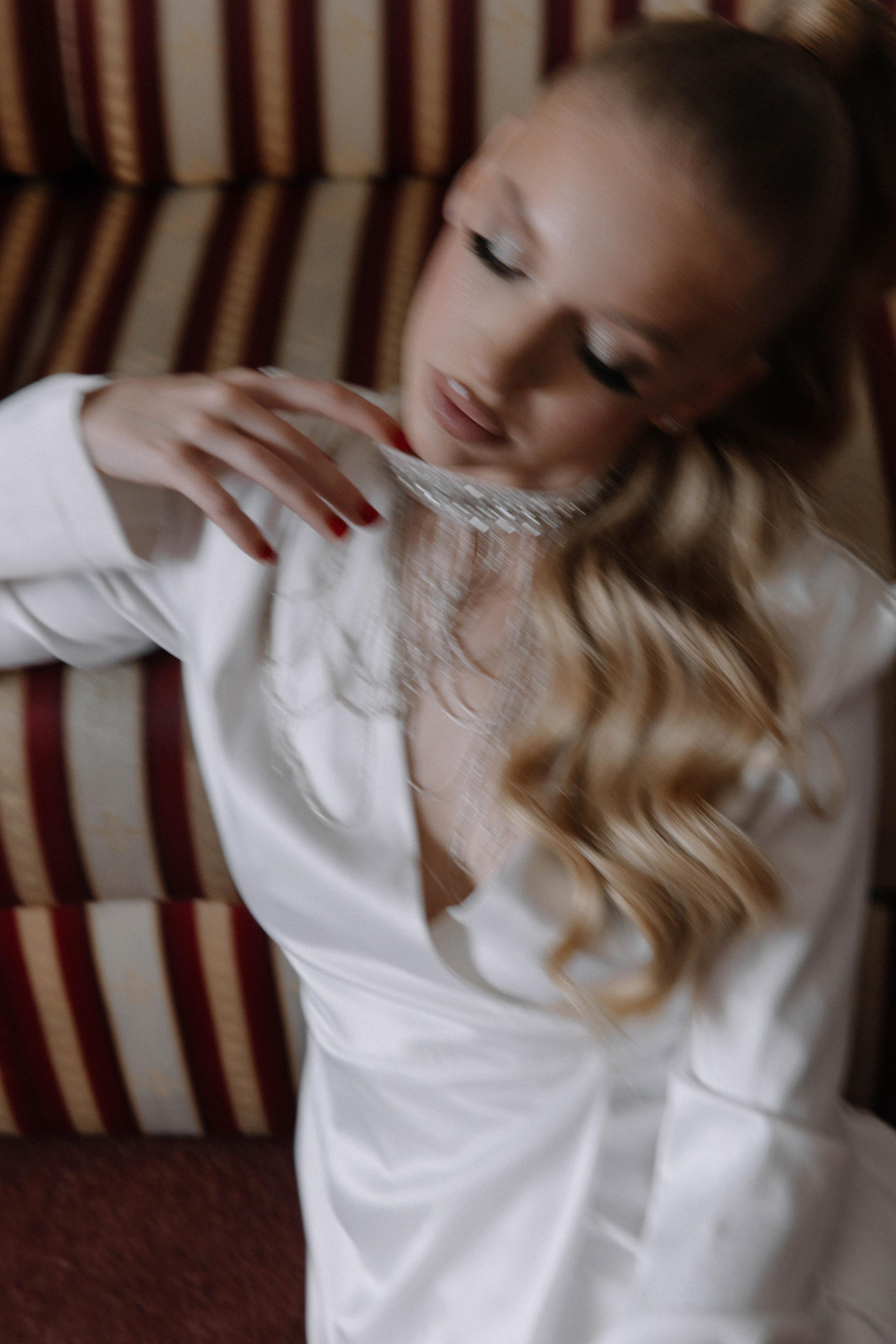 Просьба не беспокоить. Свадебный фотограф Алина Хабарова