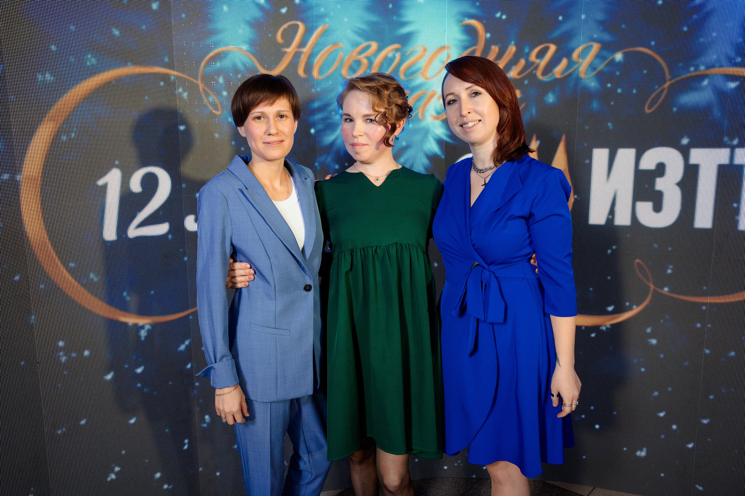 РЕПОРТАЖ: НОВЫЙ ГОД В ДК МЕТАЛЛУРГ. Профессиональный фотограф в Ижевске Леша Петров