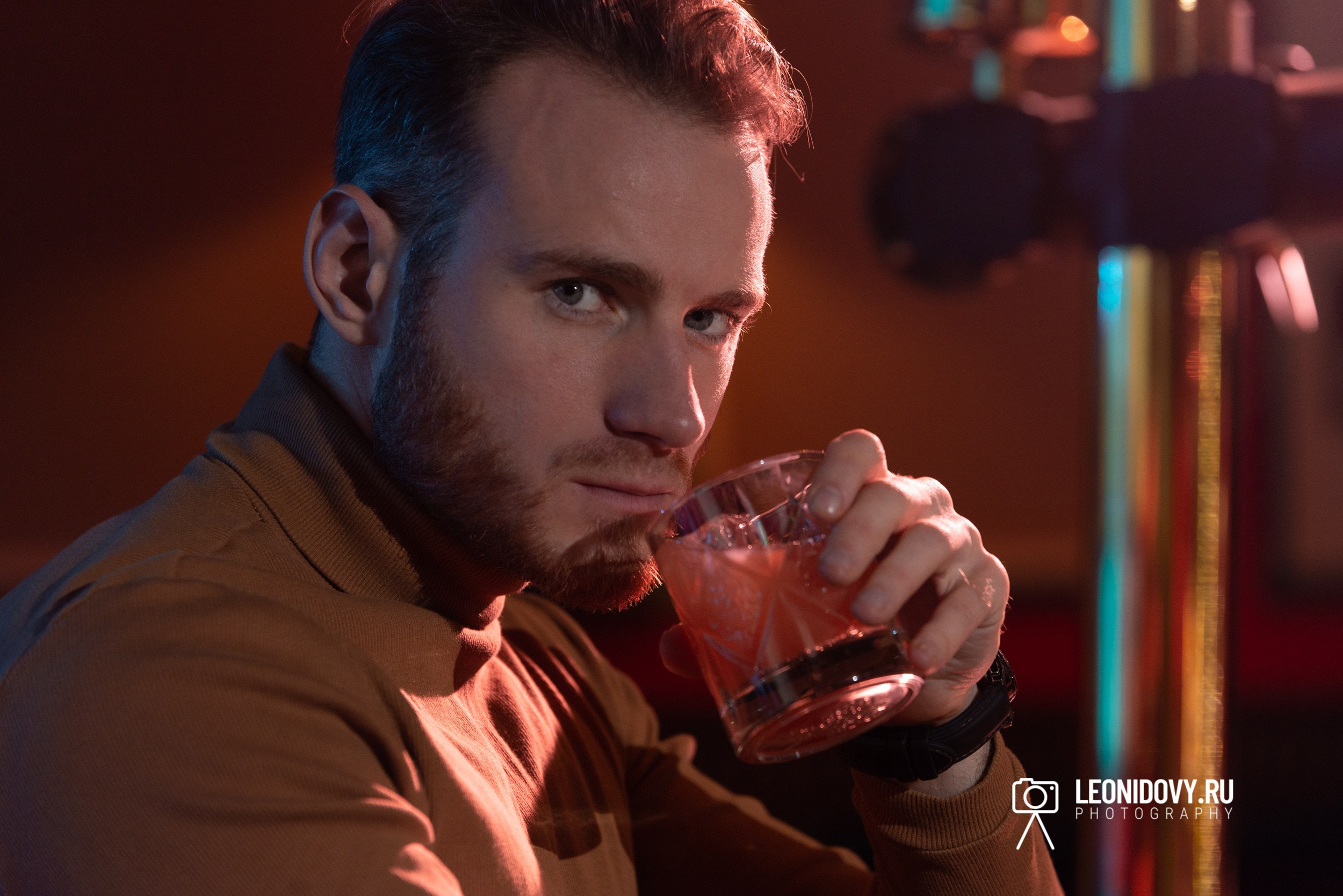 Вечер в баре