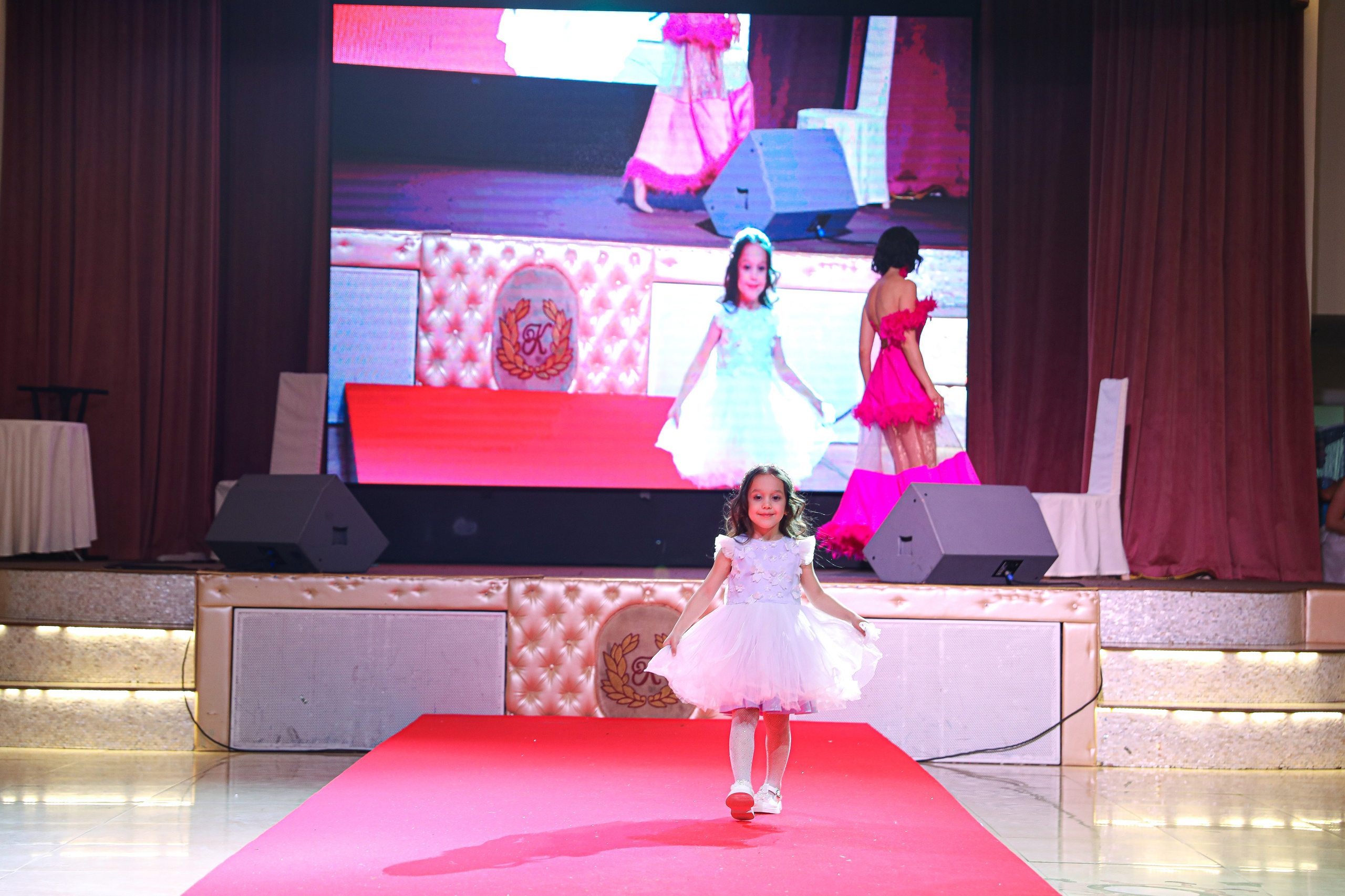 Показ российских дизайнеров и бренда Viktoria Lav. Photographer Viktoriya Markushina «My world throug»