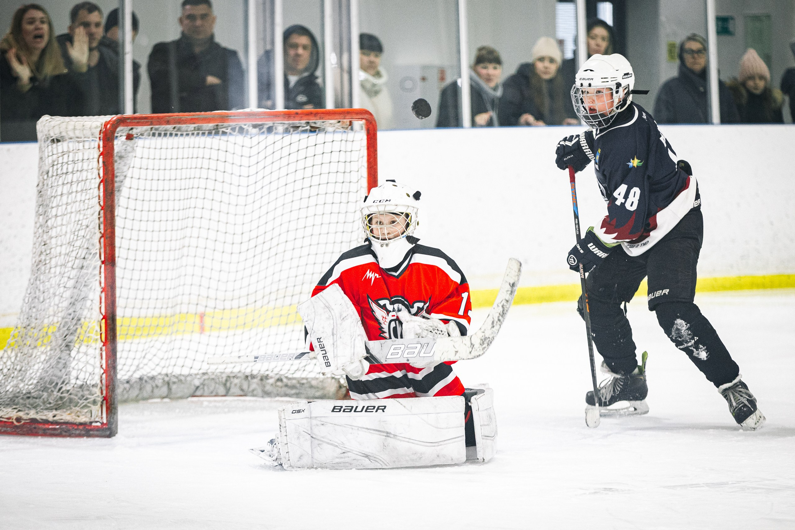 Первенство Тюмени по хоккею. MIG — студия спортивной фотографии Михаила Голянского