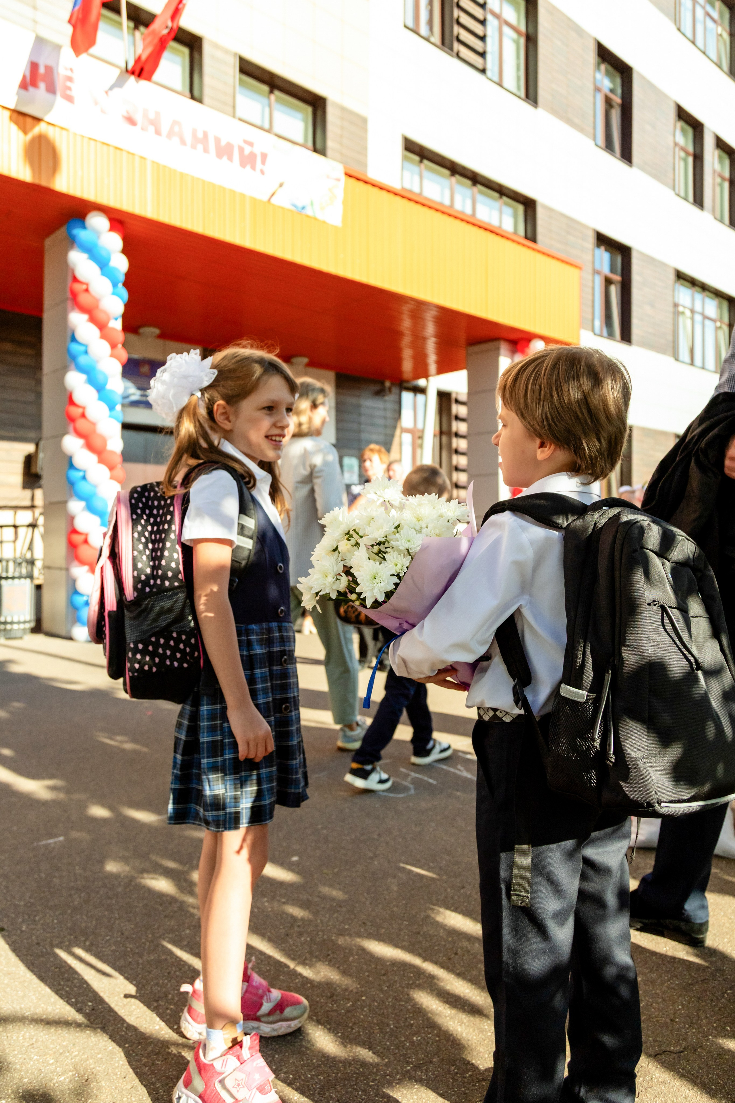 ПЕРВОЕ СЕНТЯБРЯ — линейка. Фотограф Алина Лебедь