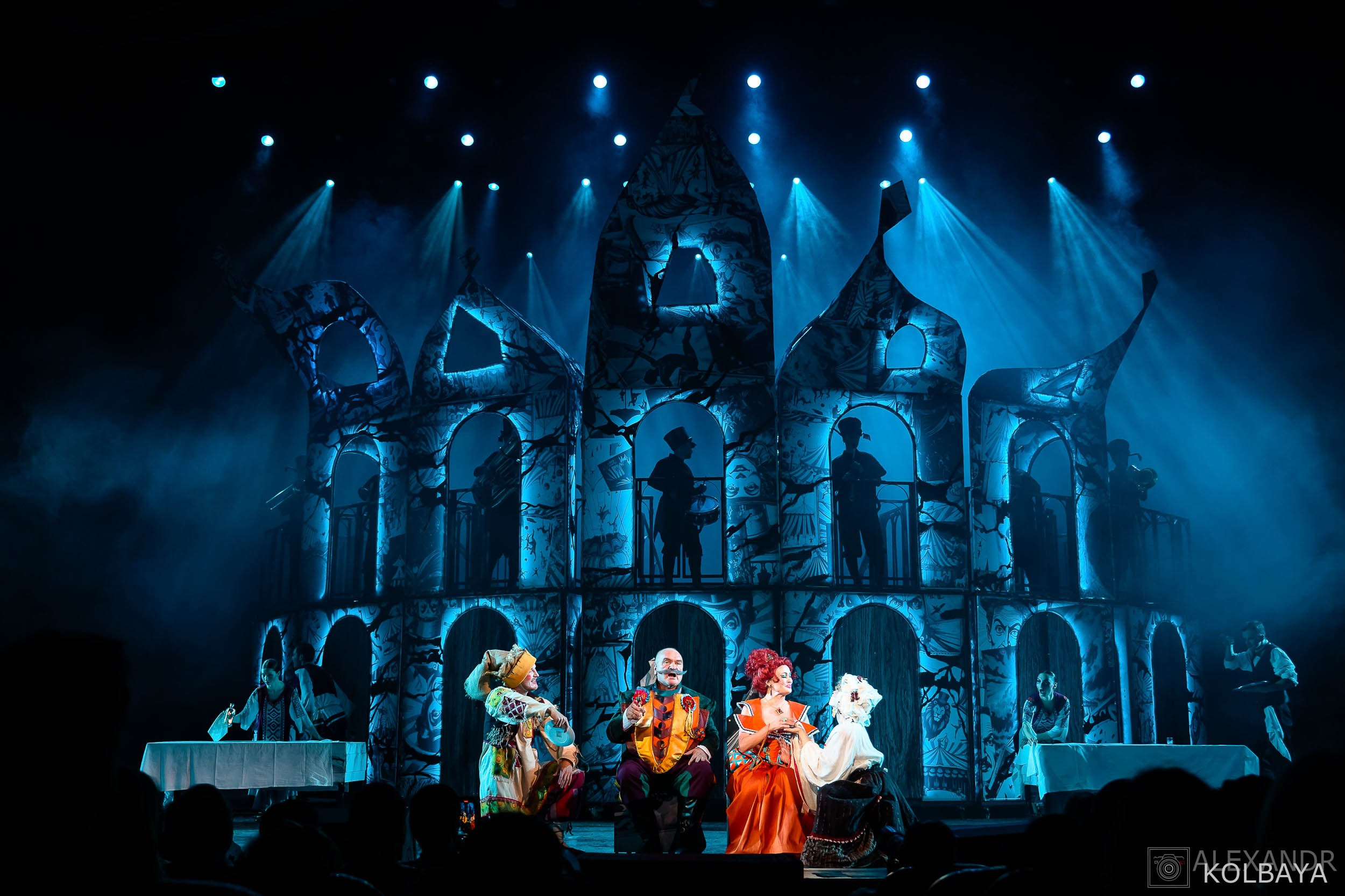 Фоторепортаж со спектакля Ревизор. Концертный и театральный репортажный фотограф в Москве Александр Колбая