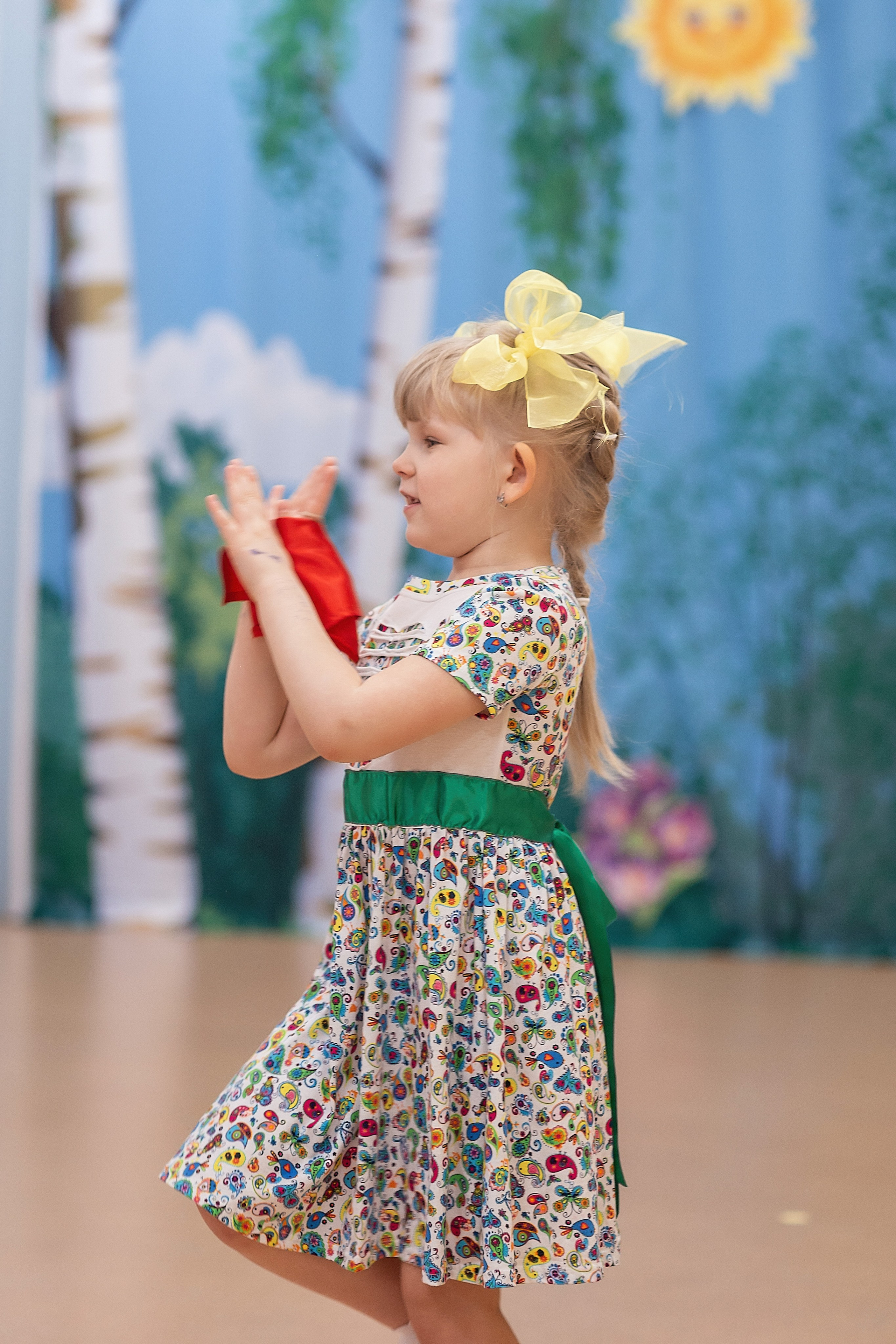 Весенний утренник_старшая группа_2025. Семейный фотограф в Санкт-Петербурге