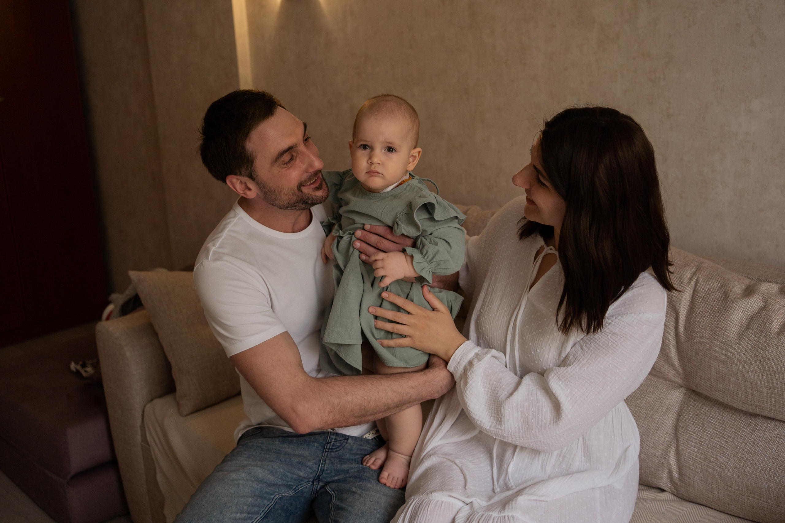 Домашняя фотосессия. Годик Еве. Фотограф грудного вскармливания в Москве Екатерина