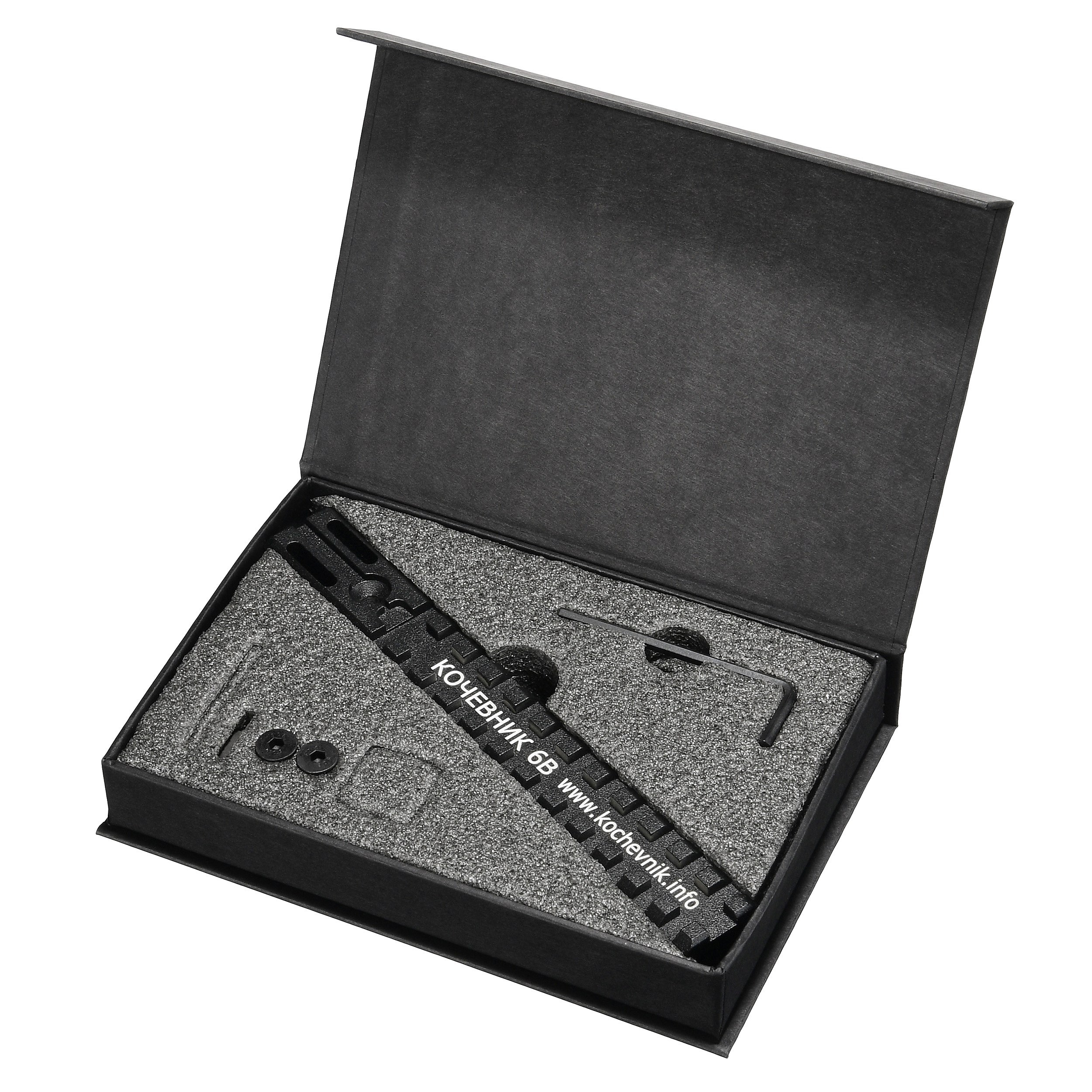 Фотосъёмка военной экипировки. Съёмка военных товаров. Предметная фотосъемка для маркетплейсов в Москве. Предметный фотограф Дмитрий Дрогунов