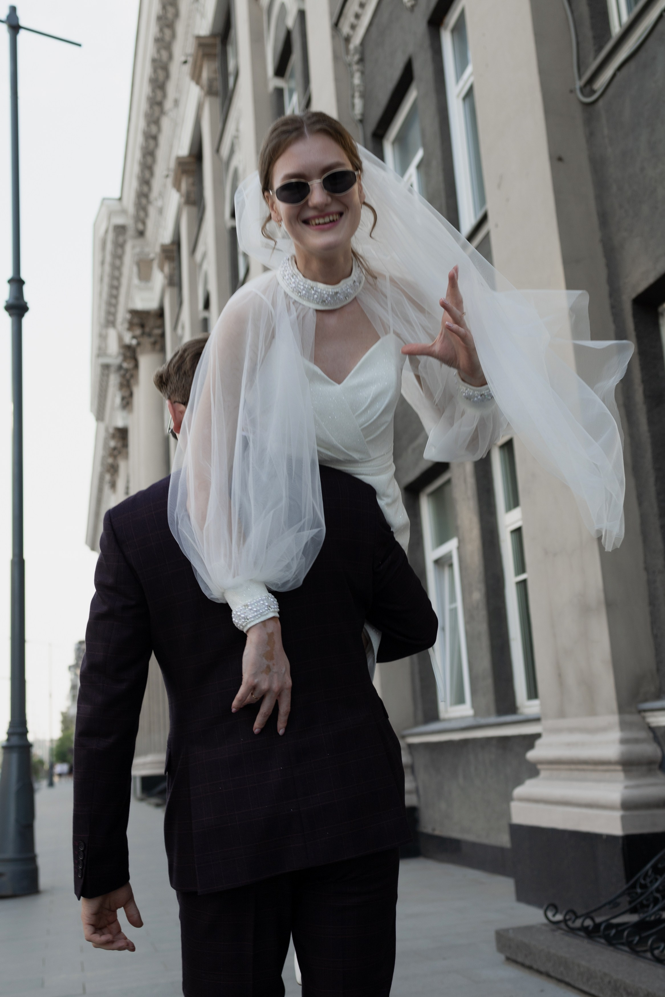 Владислав и Юлия Вечерняя прогулка по городу. Свадебный Фотограф в Иркутске Екатерина Елисеева