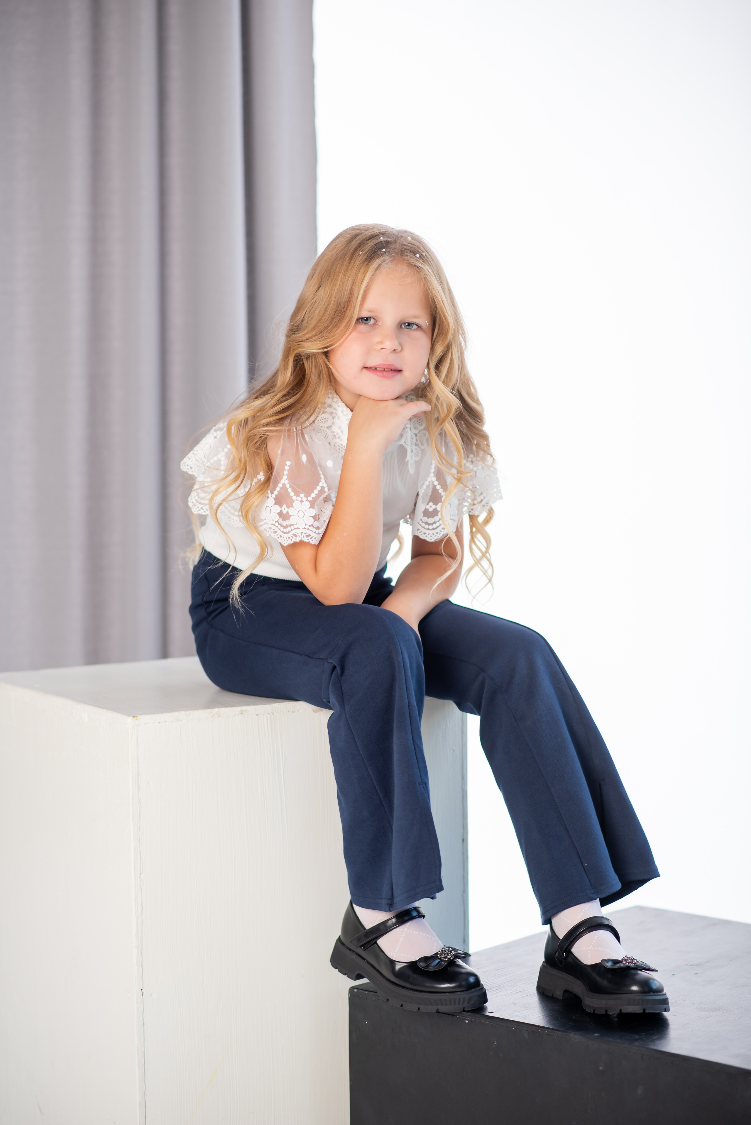 Александра. Выпускные альбомы в Севастополе, Крыму и Екатеринбурге