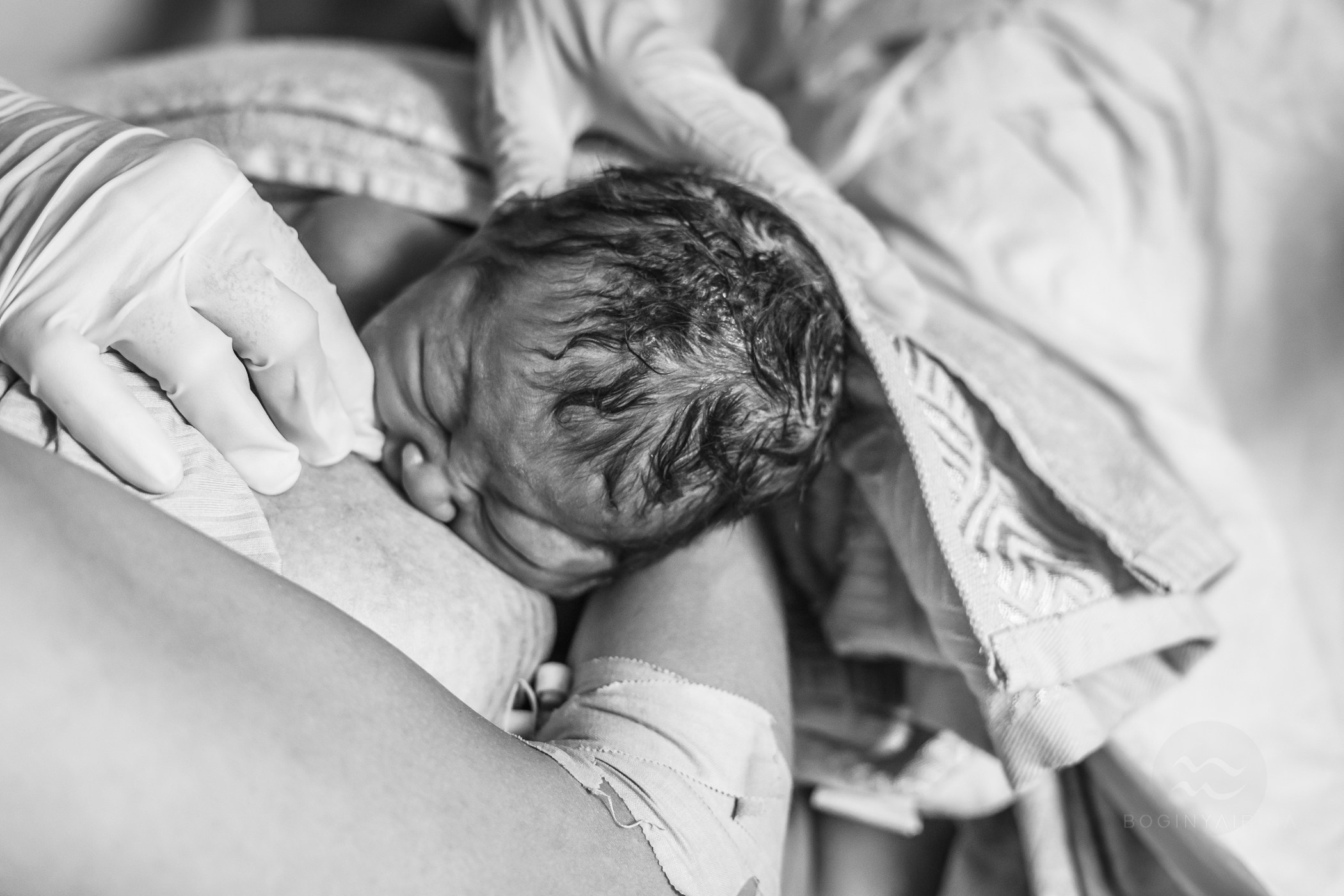 Лучшие кадры естественного мягкого рождения. Фотограф на роды Москва. Фотограф новорожденных Москва