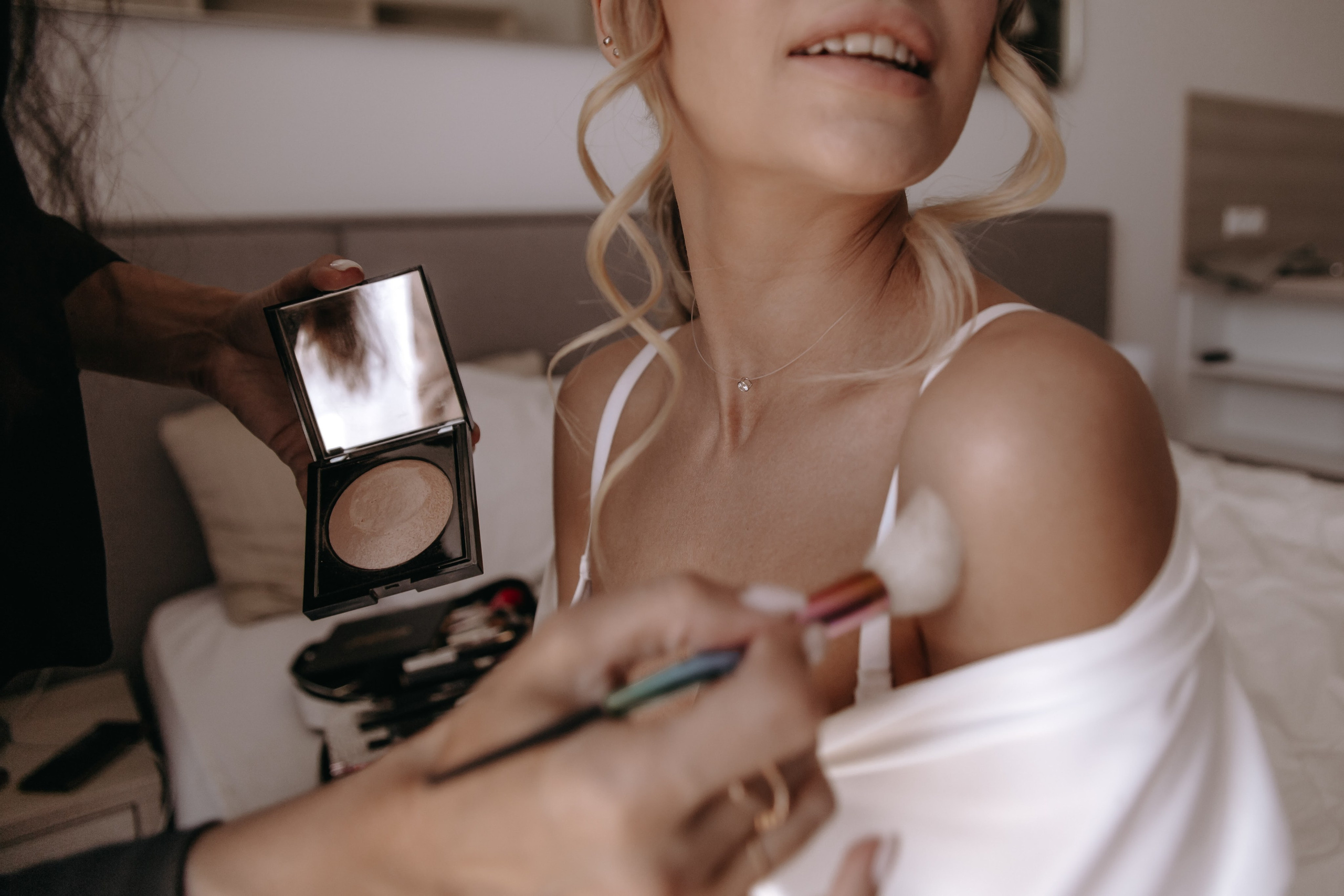 В Петербург приезжают жениться. Свадебный и семейный фотограф Арина Кулёва