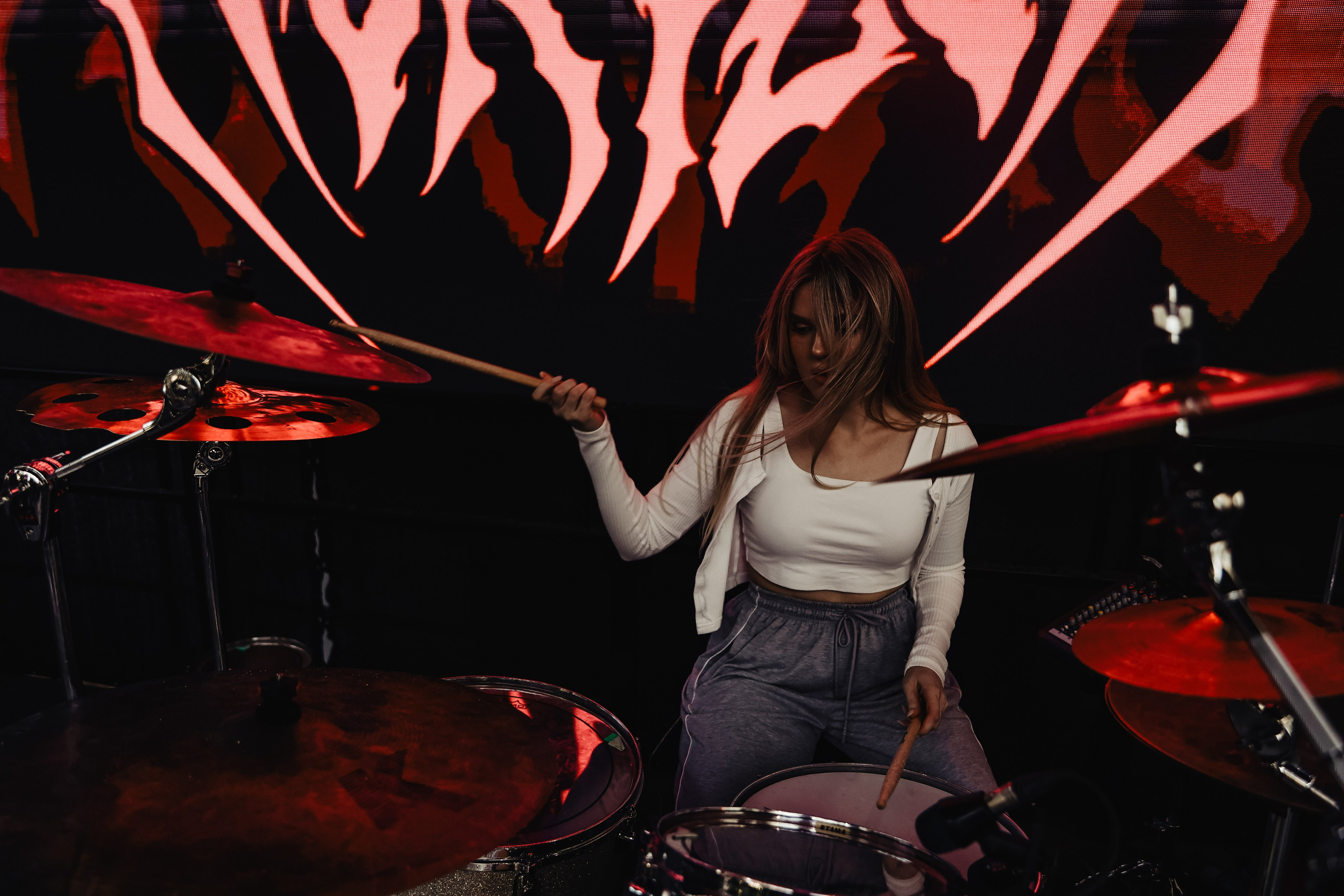 ЛЕТНИЙ МЕТАЛ В ПРАВДЕ