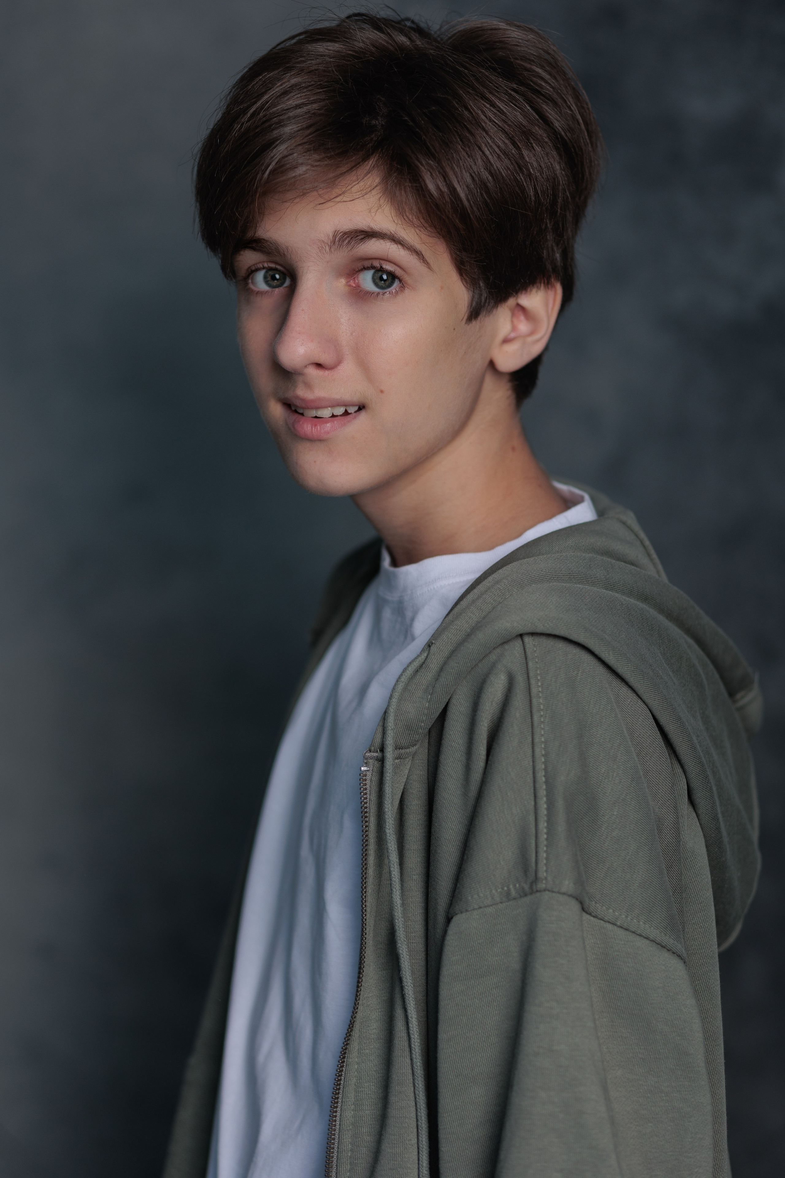 ТЁМА. Я фотограф из Москвы к Вашим услугам