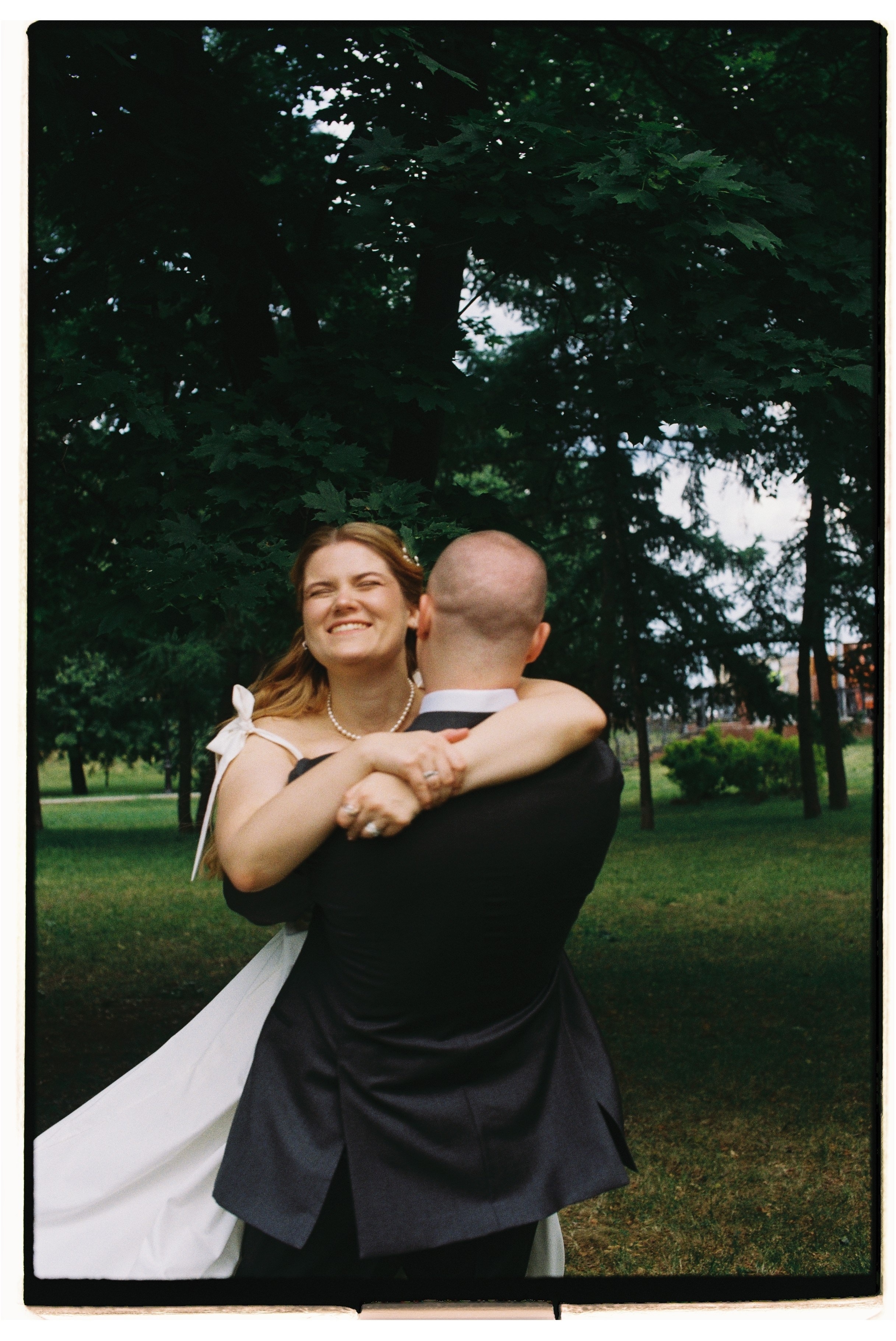 Пленочная фотосессия Москва. Персональный и репортажный фотограф в Москве Соня Пичугина