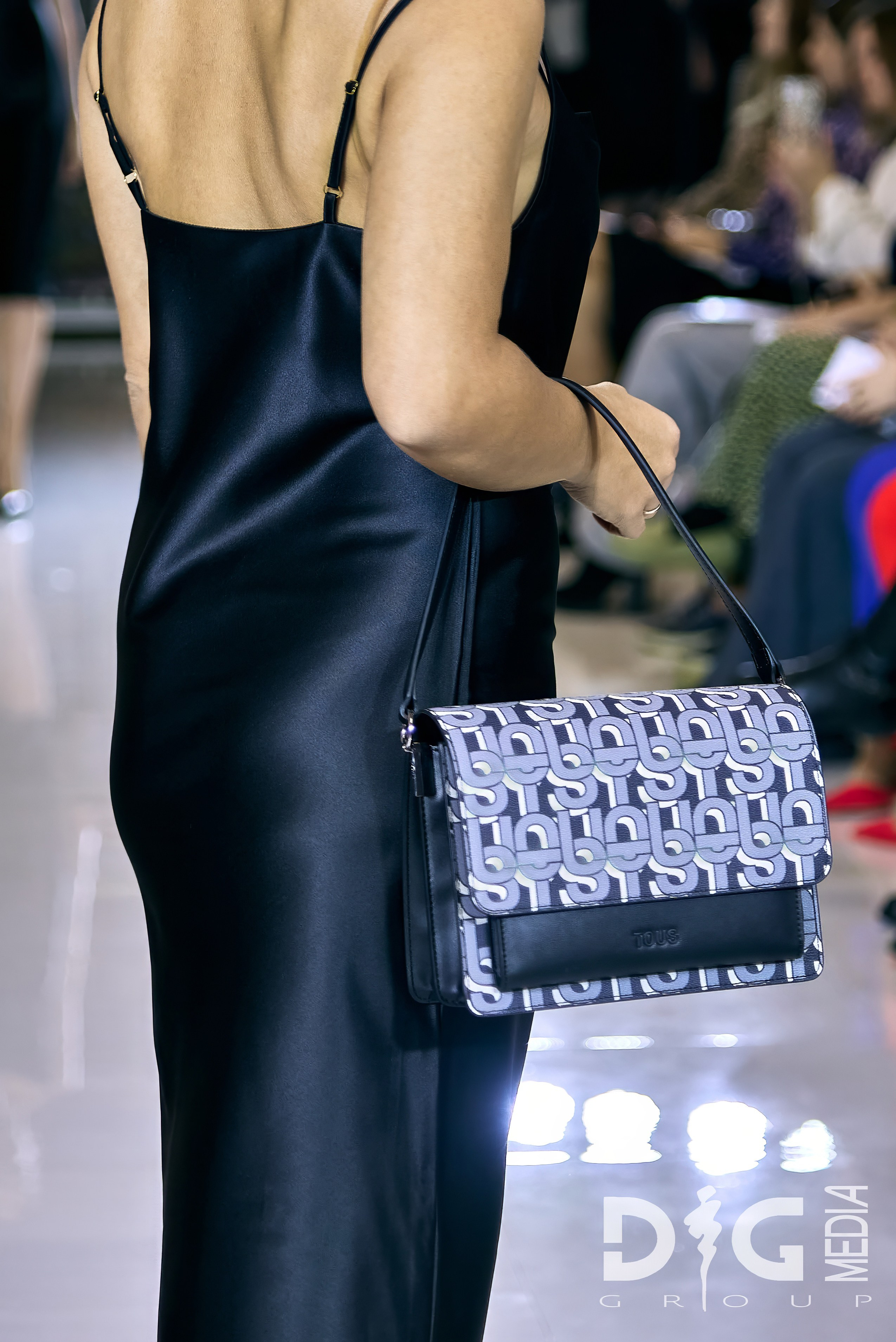 Tous | fashion show. Showbiz | Fashion | Reportage