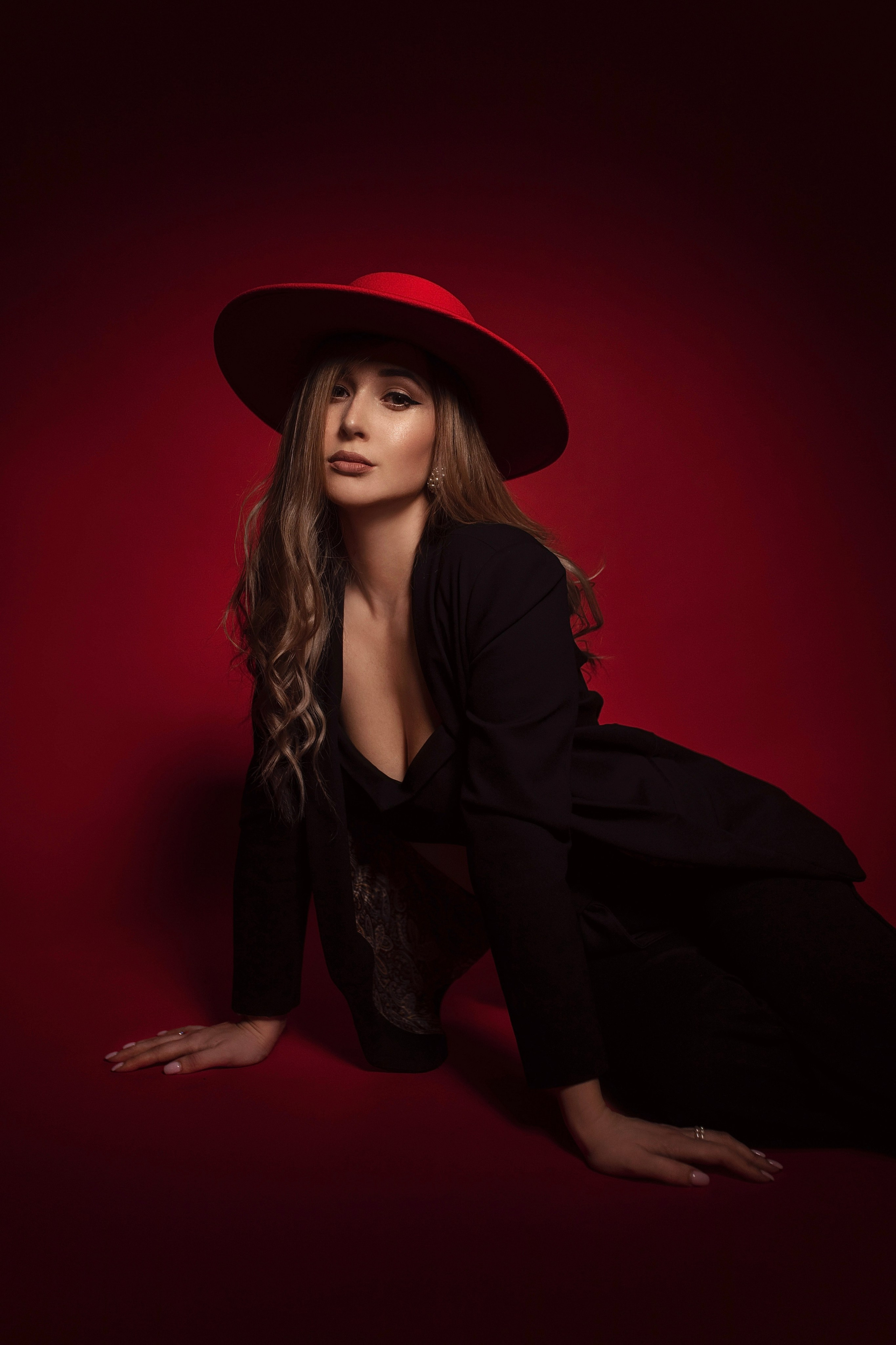 ЖЕНСКИЙ ПОРТРЕТ (МИНИМАЛИЗМ). Фотограф Иркутск.Дарья Казакова