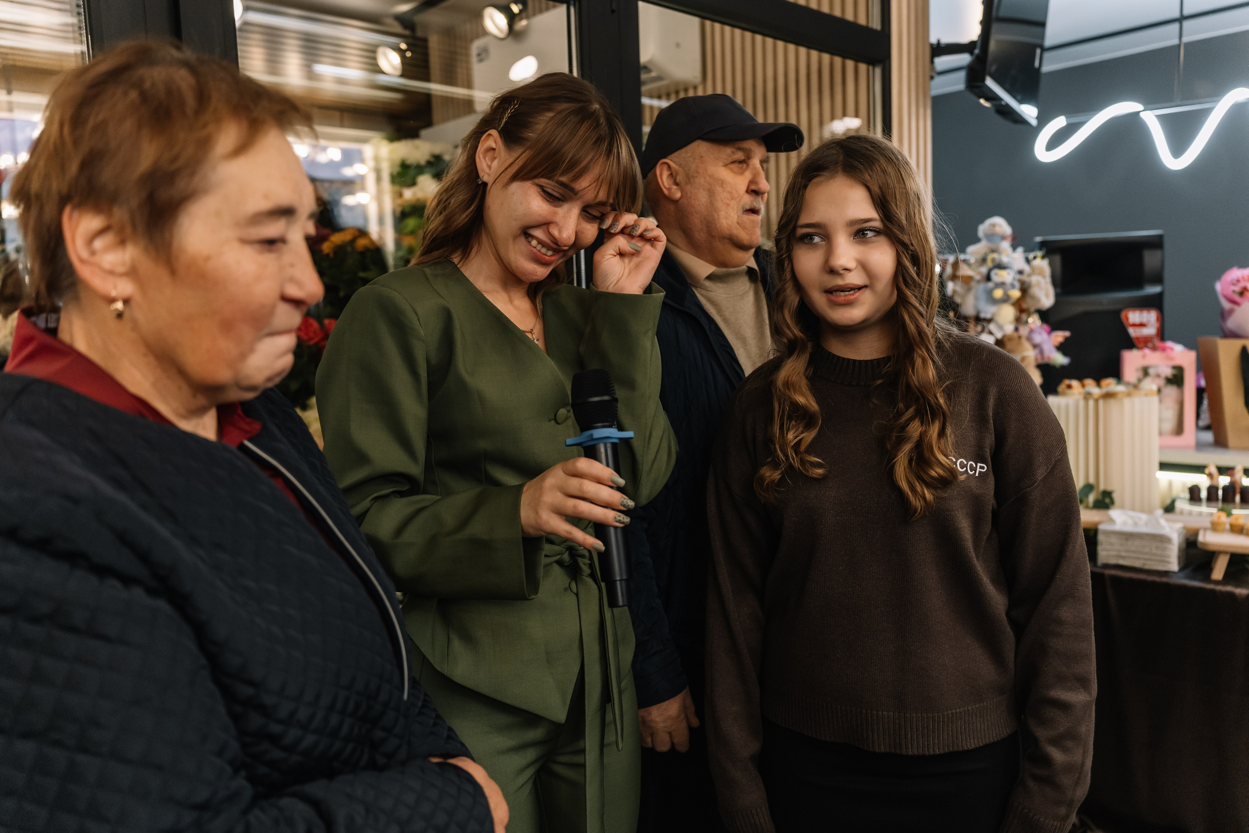 Открытие цветочной мастерской «Розалия». Фотограф Торопец Кристина Абрамова Kanwellia photography