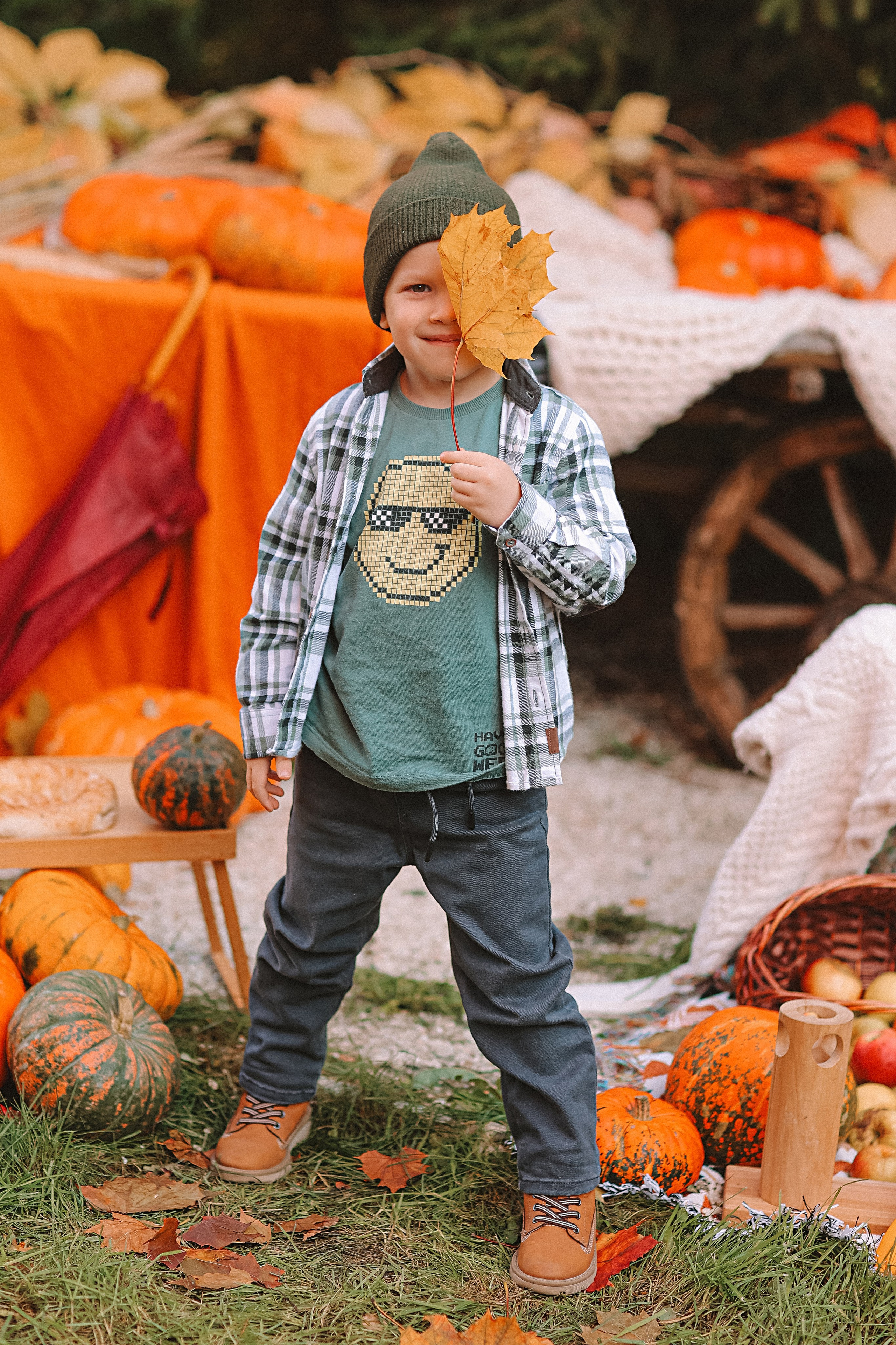 Тыквы. Семейный фотограф Тюмень, фотограф на роды Салмина Мария